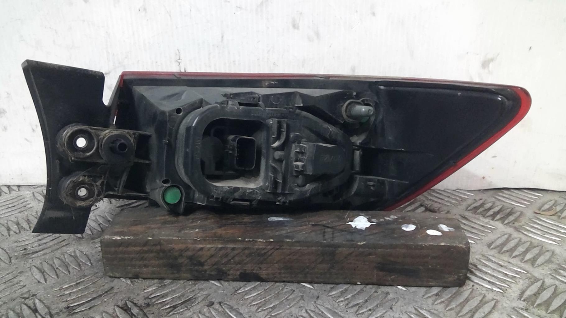 Fanale posteriore principale sinistro (luci) RENAULT CLIO 4 PHASE 1 Diésel - 1