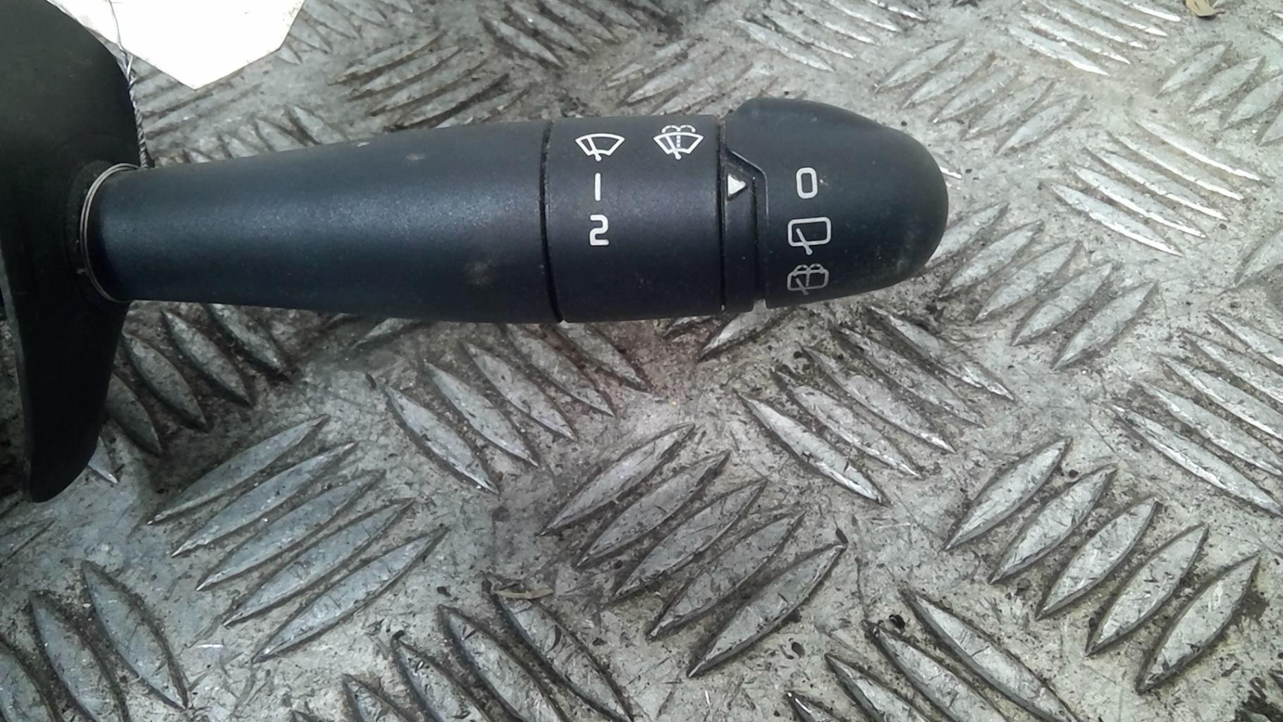 Devio tergicristalli RENAULT CLIO 2 PHASE 1 Gasolina - 1