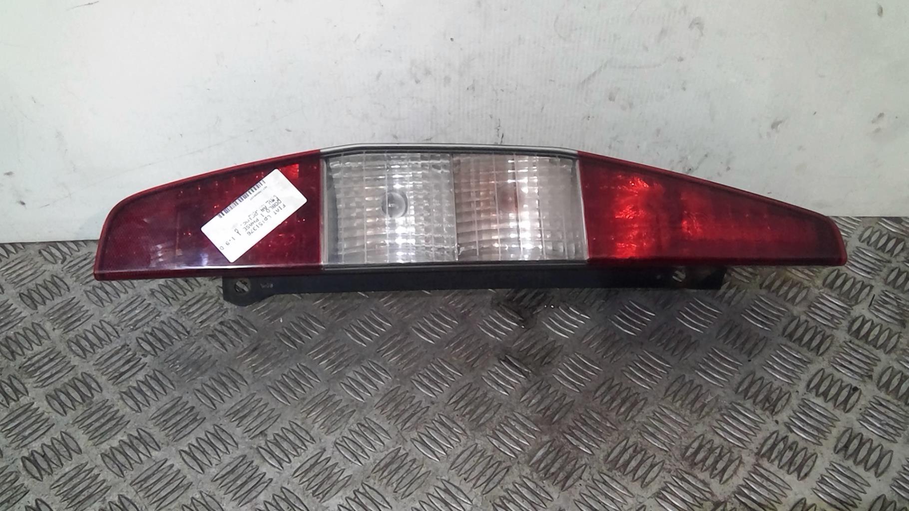 Fanale posteriore principale sinistro (luci) FIAT DOBLO 1 PHASE 1 Diésel - 1