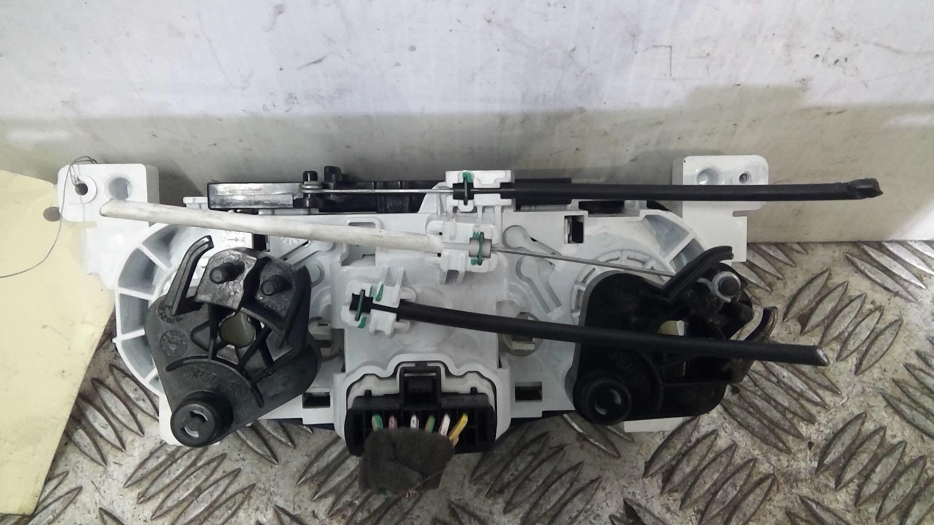 Commande chauffage DACIA SANDERO 2 PHASE 1 Essence - 1
