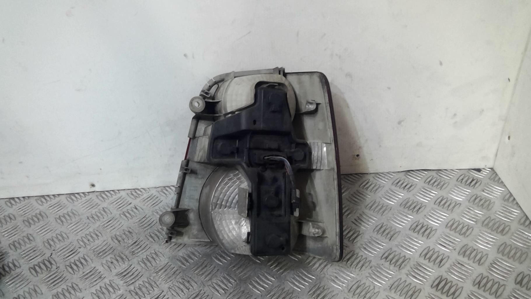 Fanale posteriore principale sinistro (luci) VOLKSWAGEN TOURAN 1 PHASE 2 Diésel - 1