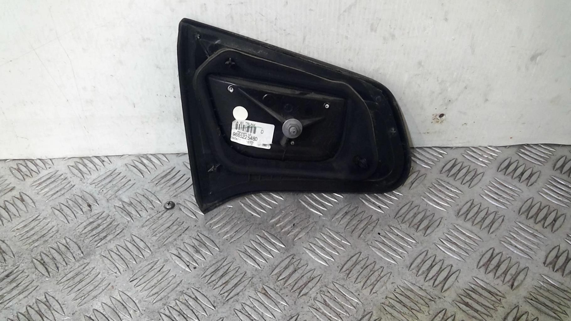 Feu arriere secondaire droit (feux) CITROEN C3 2 PHASE 1 Diesel - 1