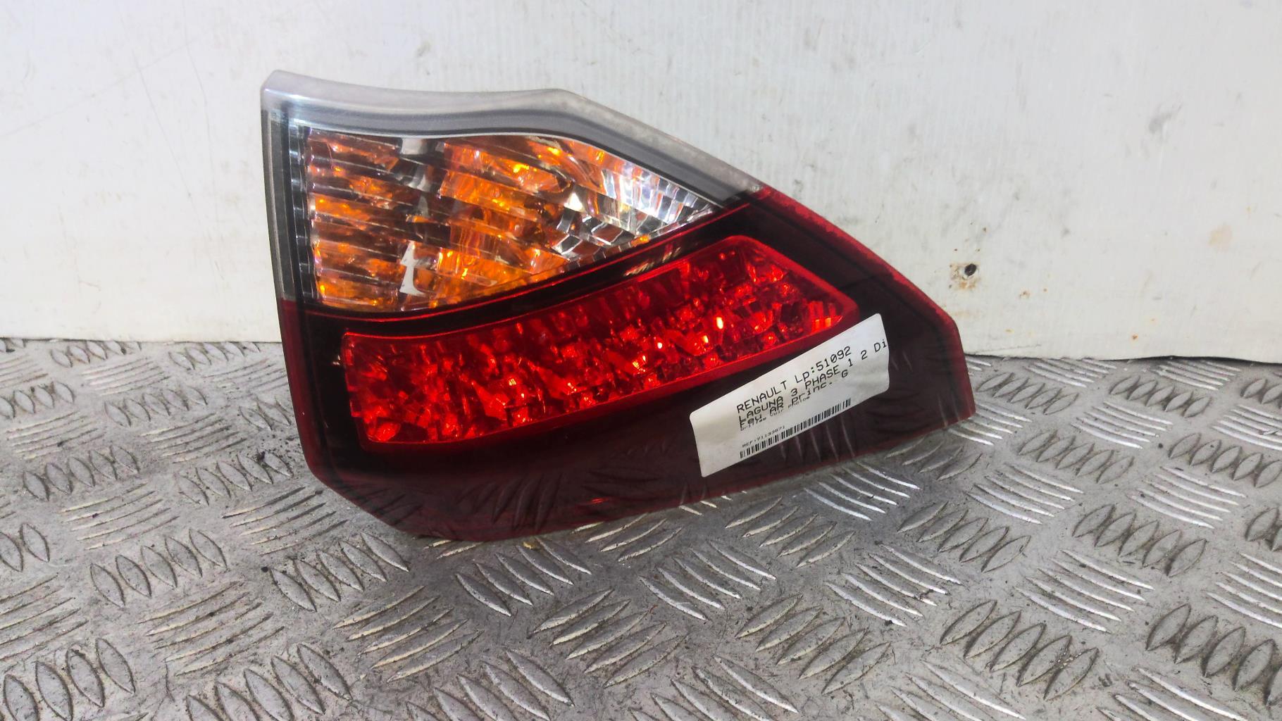 Fanale posteriore principale sinistro (luci) RENAULT LAGUNA 3 PHASE 1 Diésel - 1