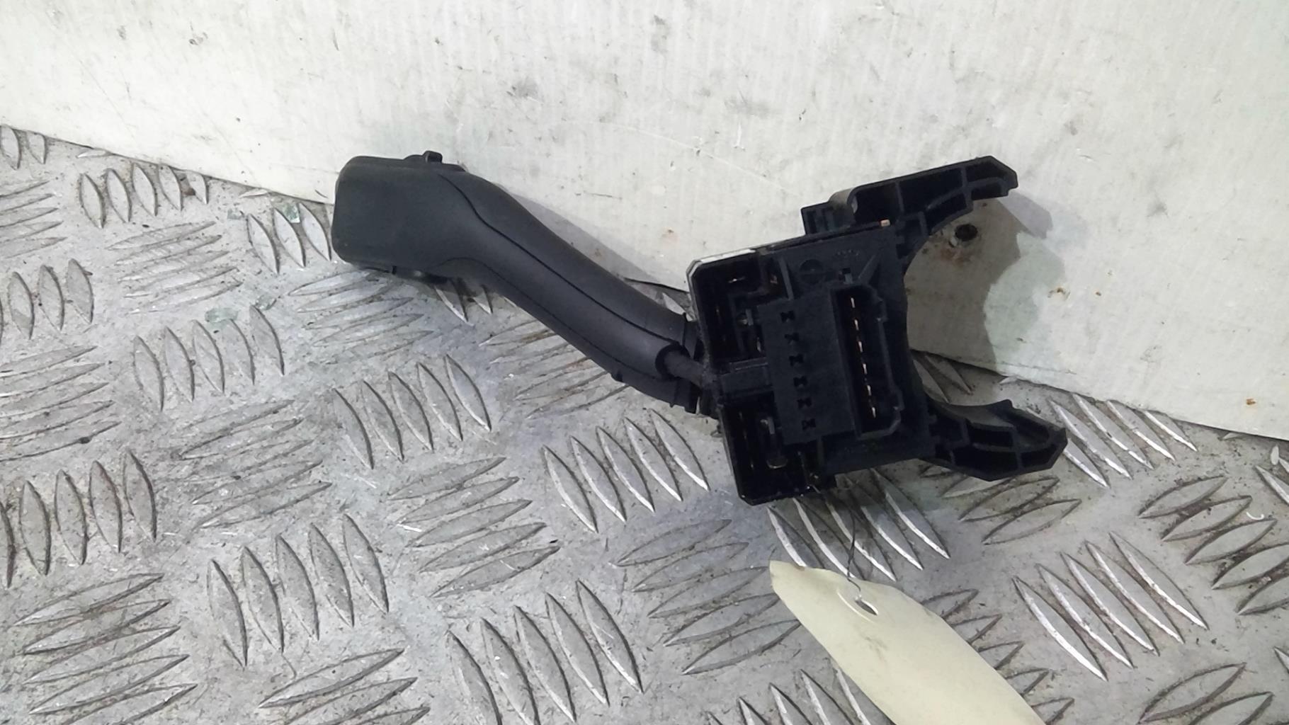 Commodo d'essuie glaces SEAT TOLEDO 2 Diesel - 1