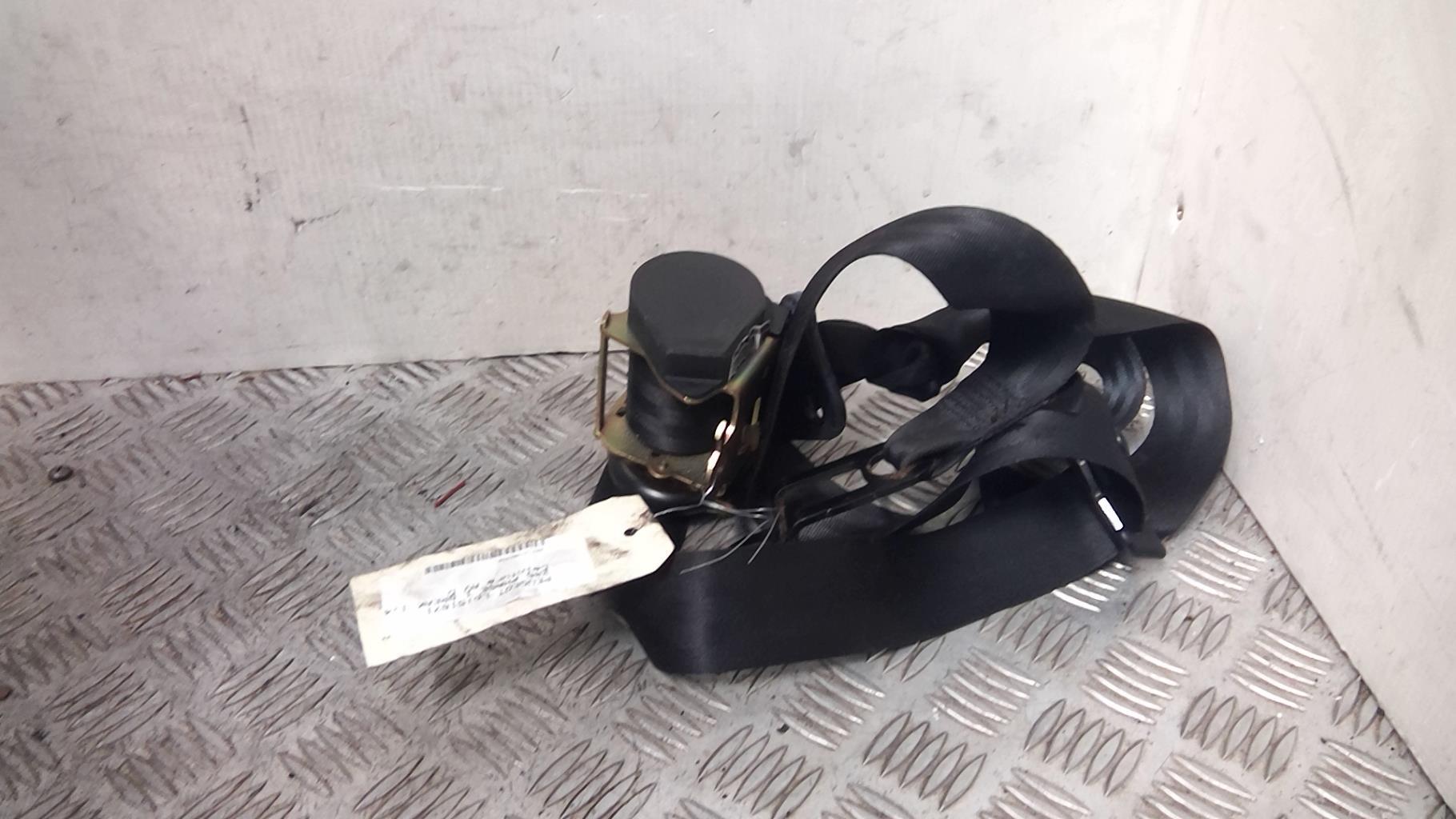 Cintura di sicurezza anteriore destra PEUGEOT 206 PHASE 1 BREAK Diésel - 1