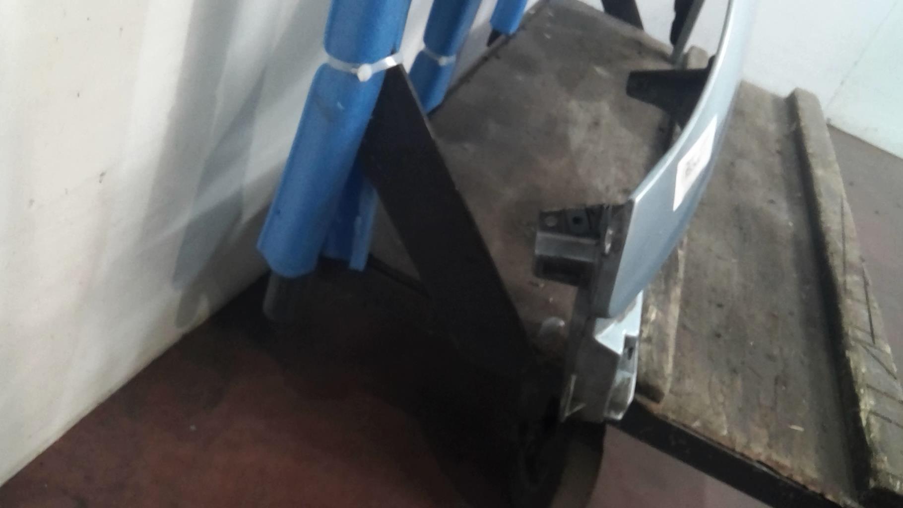 Parafango anteriore sinistro PEUGEOT 807  - 1