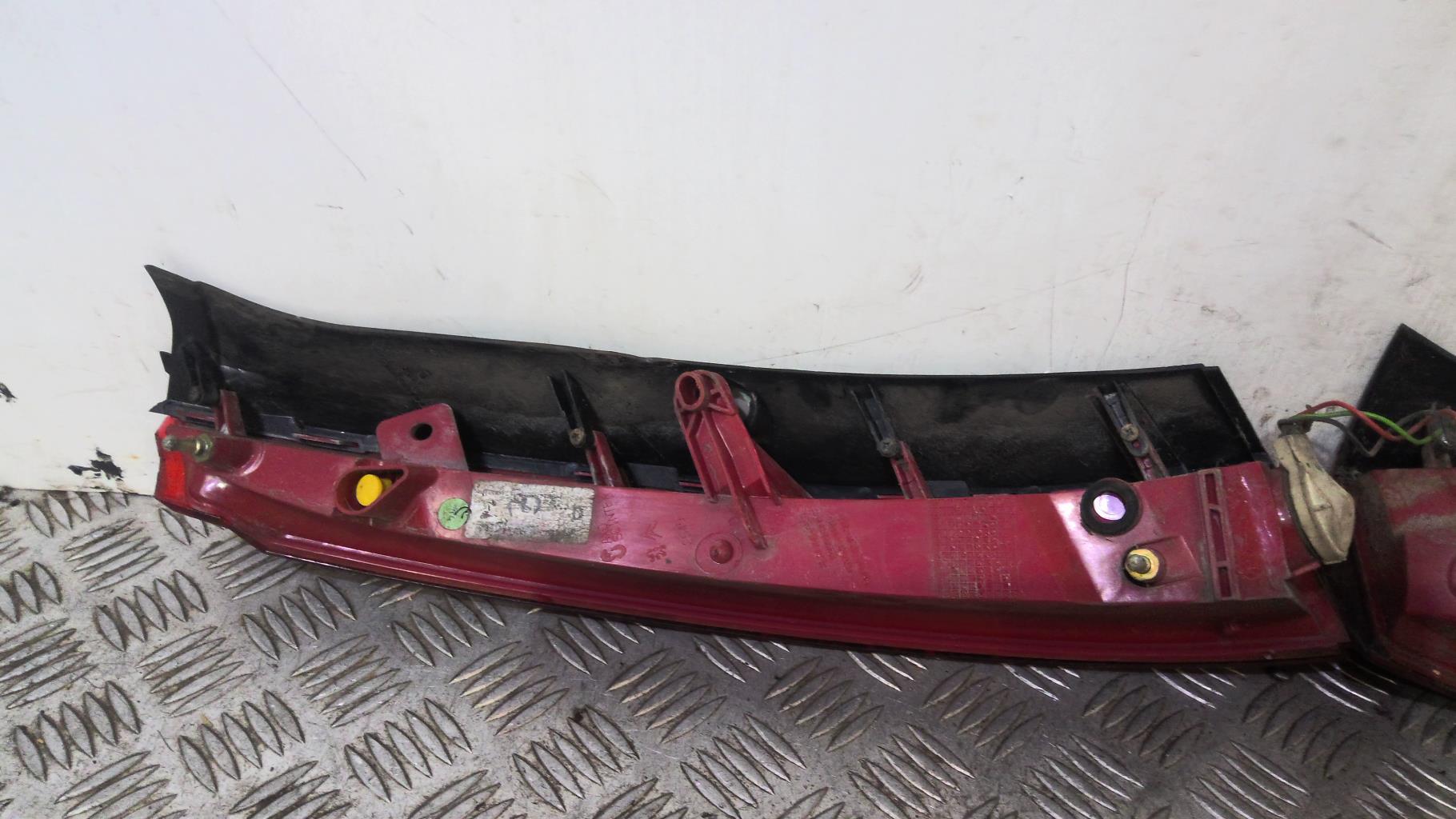 Fanale posteriore principale destro (luci) CITROEN C5 1 PHASE 2 BREAK Diésel - 1