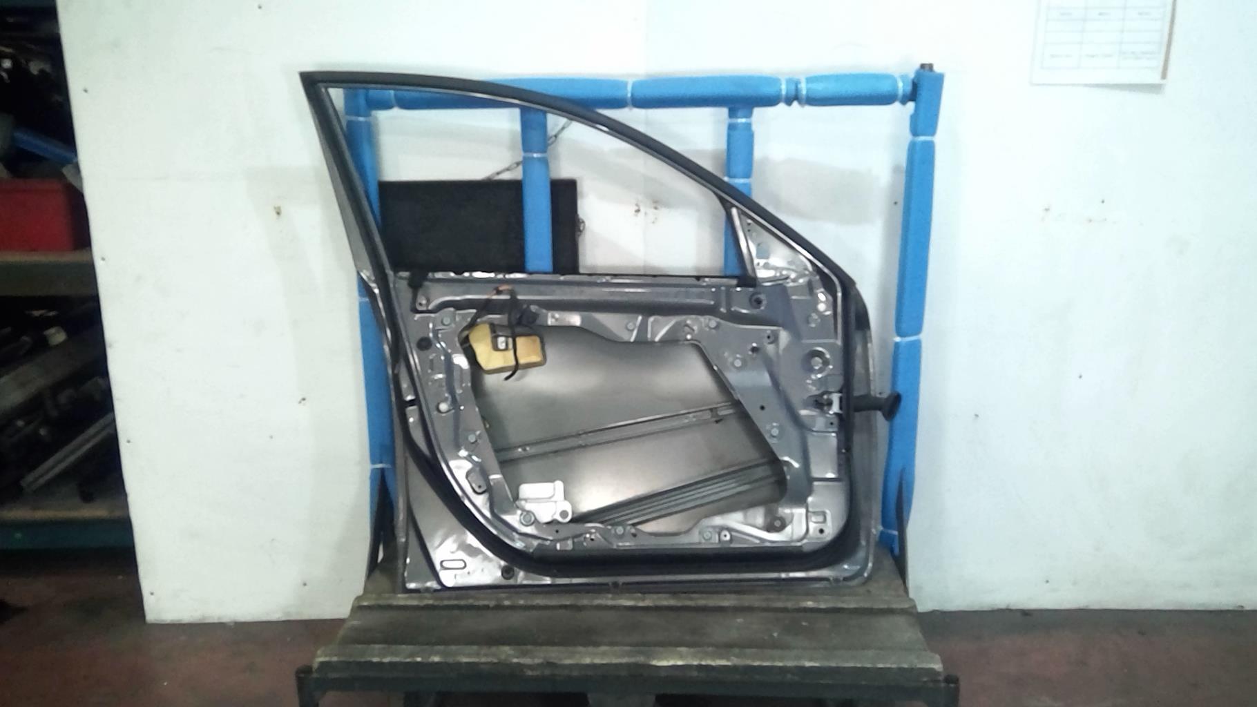 Porte avant gauche MAZDA 3 1 PHASE 2 Diesel - 1
