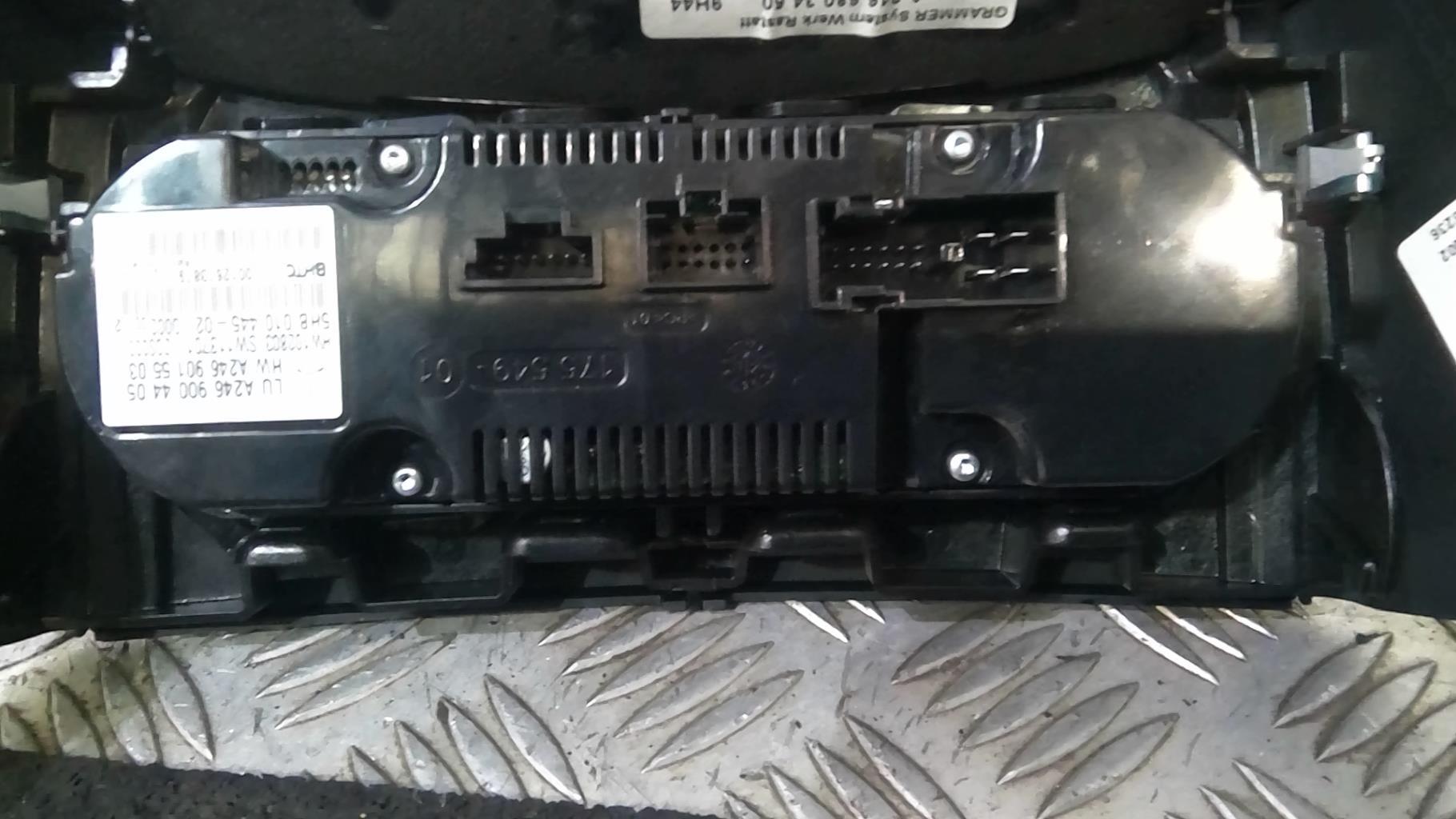 Commande chauffage MERCEDES CLASSE B 246 PHASE 1 Diesel - 1