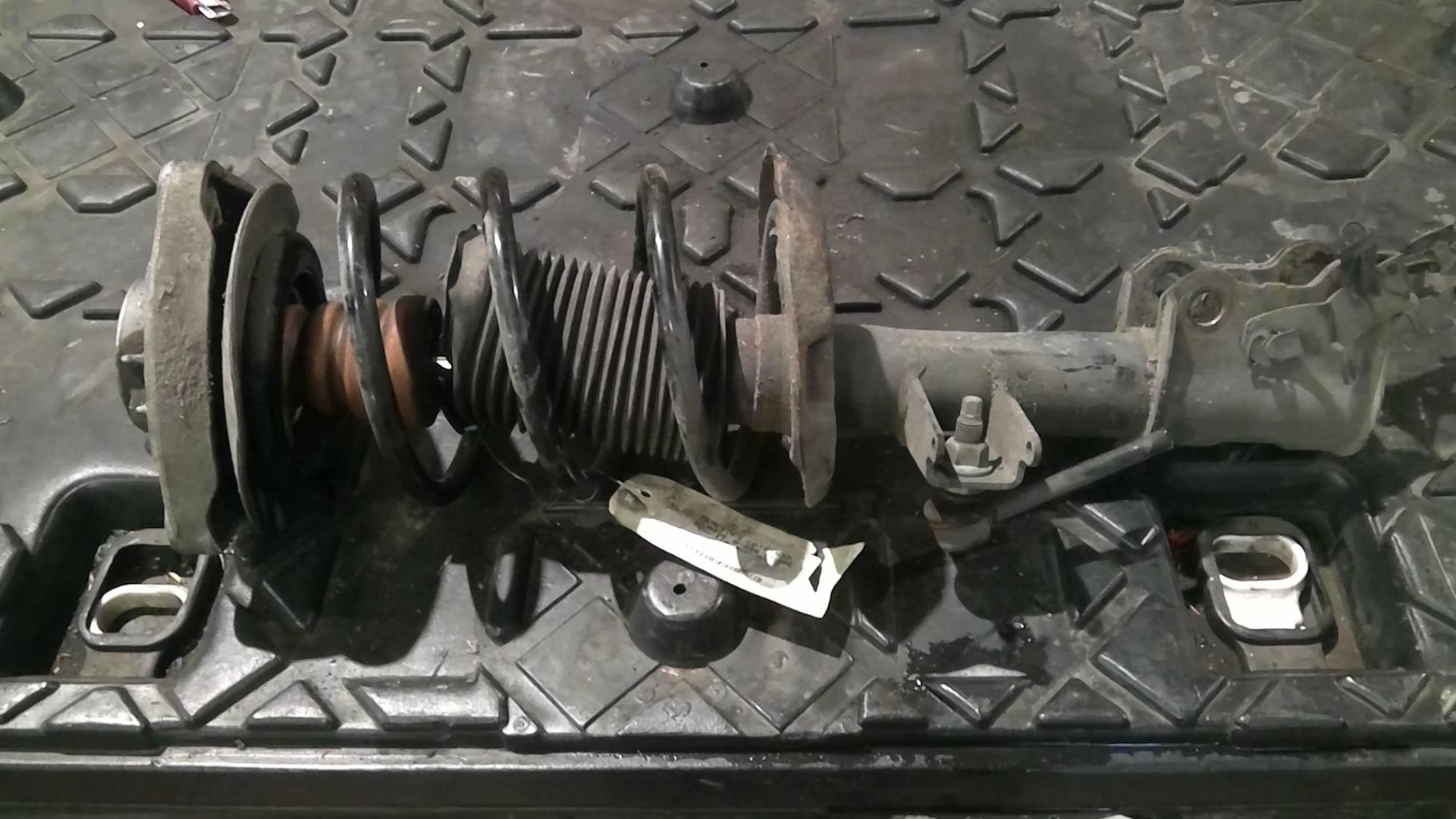 Ammortizzatore anteriore sinistro MERCEDES CLASSE B 246 PHASE 1 Diésel - 1
