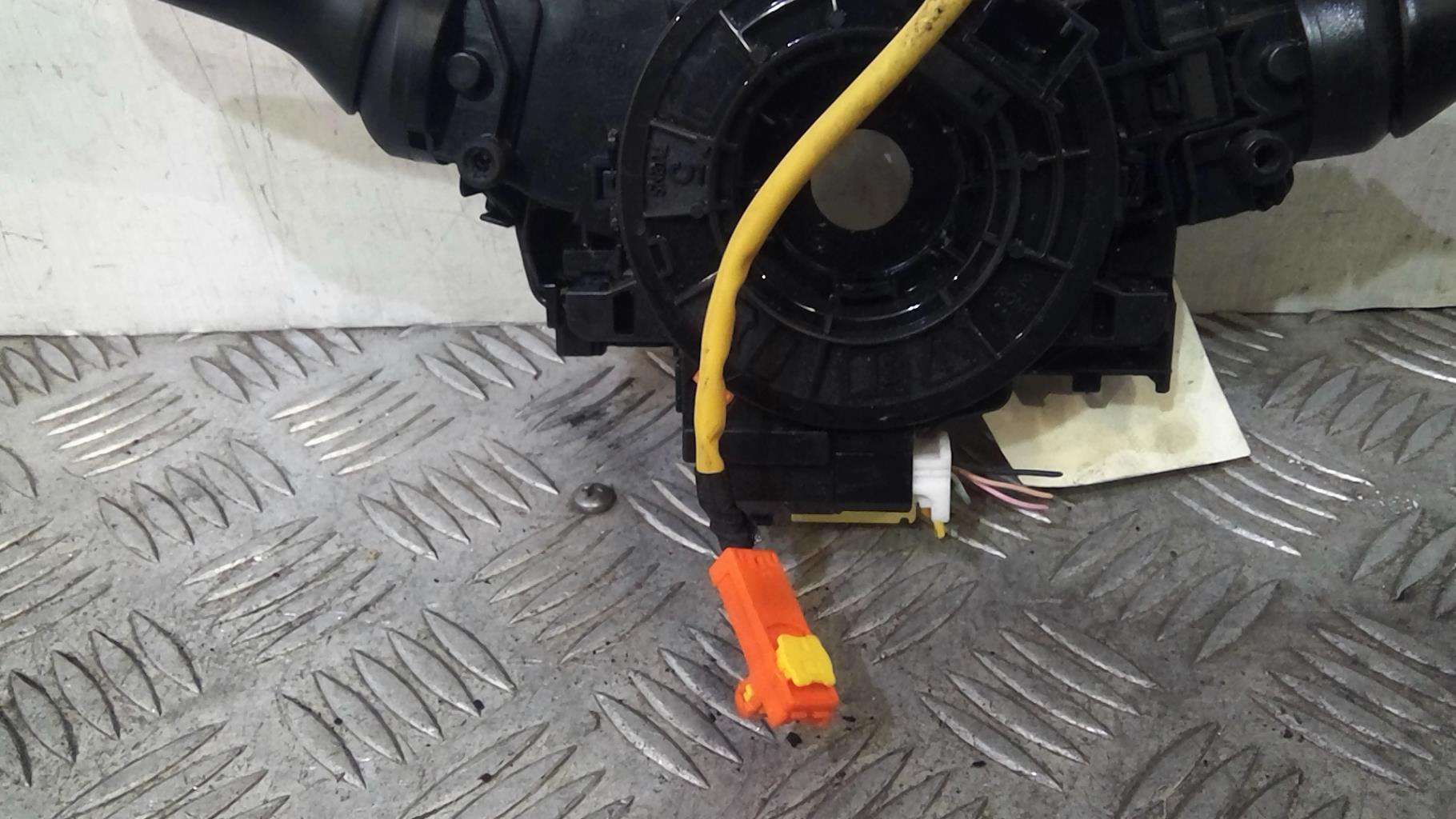 Devio guida completo con contatto spiralato TOYOTA YARIS 3 PHASE 1 Gasolina - 1