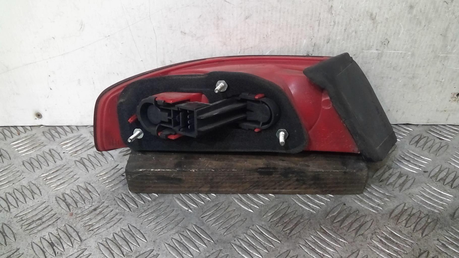 Fanale posteriore principale destro (luci) ALFA ROMEO 159 Diésel - 1