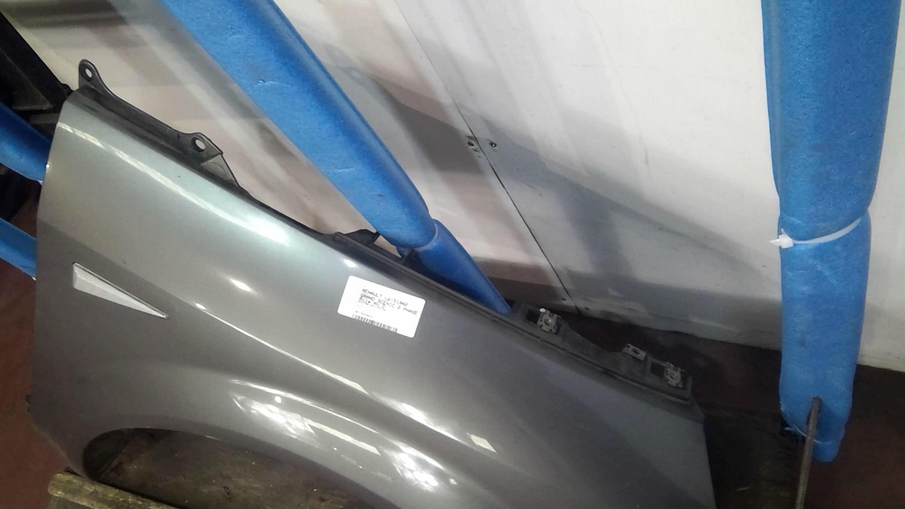 Parafango anteriore destro RENAULT GRAND SCENIC 2 PHASE 1  - 1