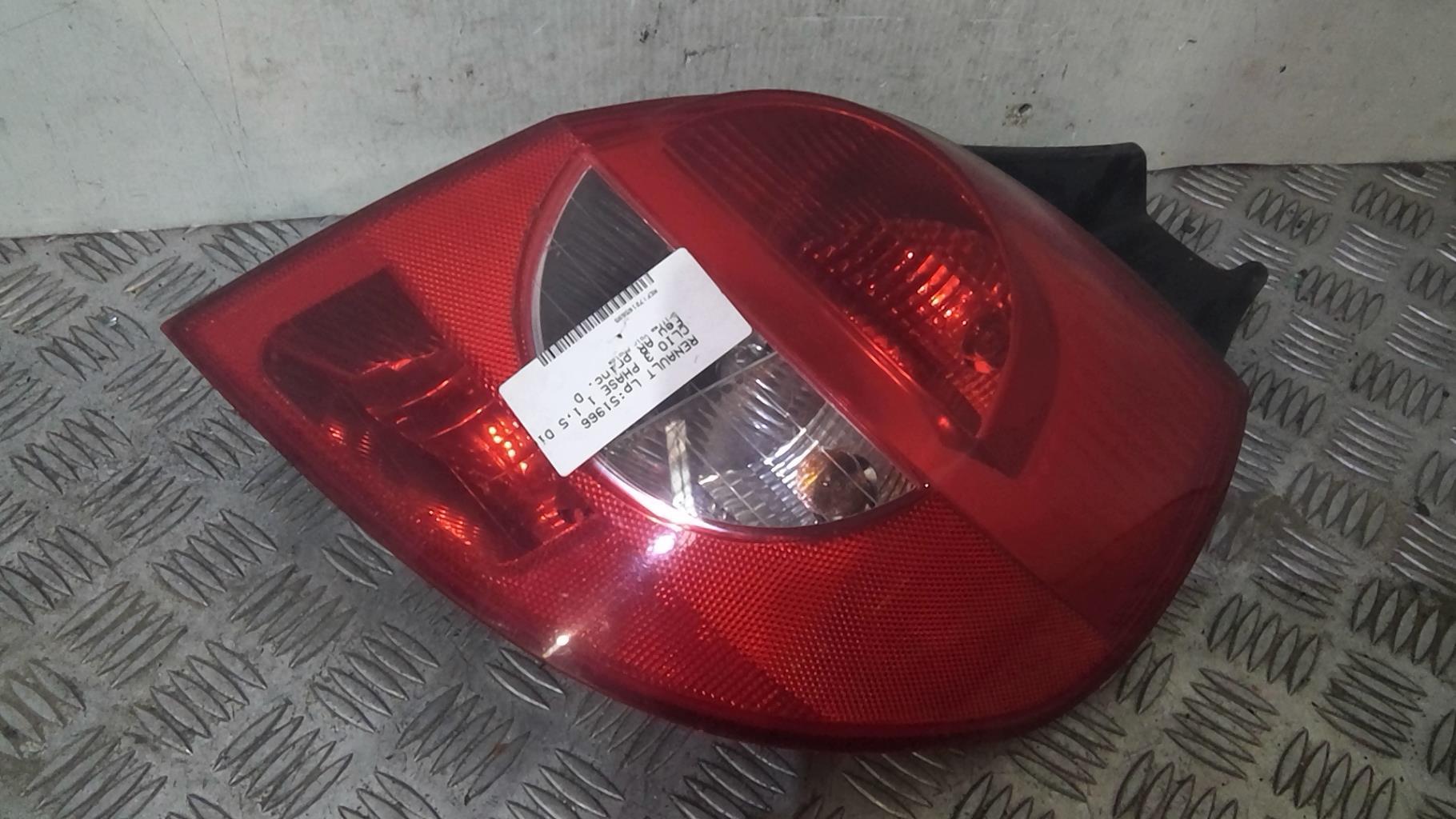 Fanale posteriore principale destro (luci) RENAULT CLIO 3 PHASE 1 Diésel - 1