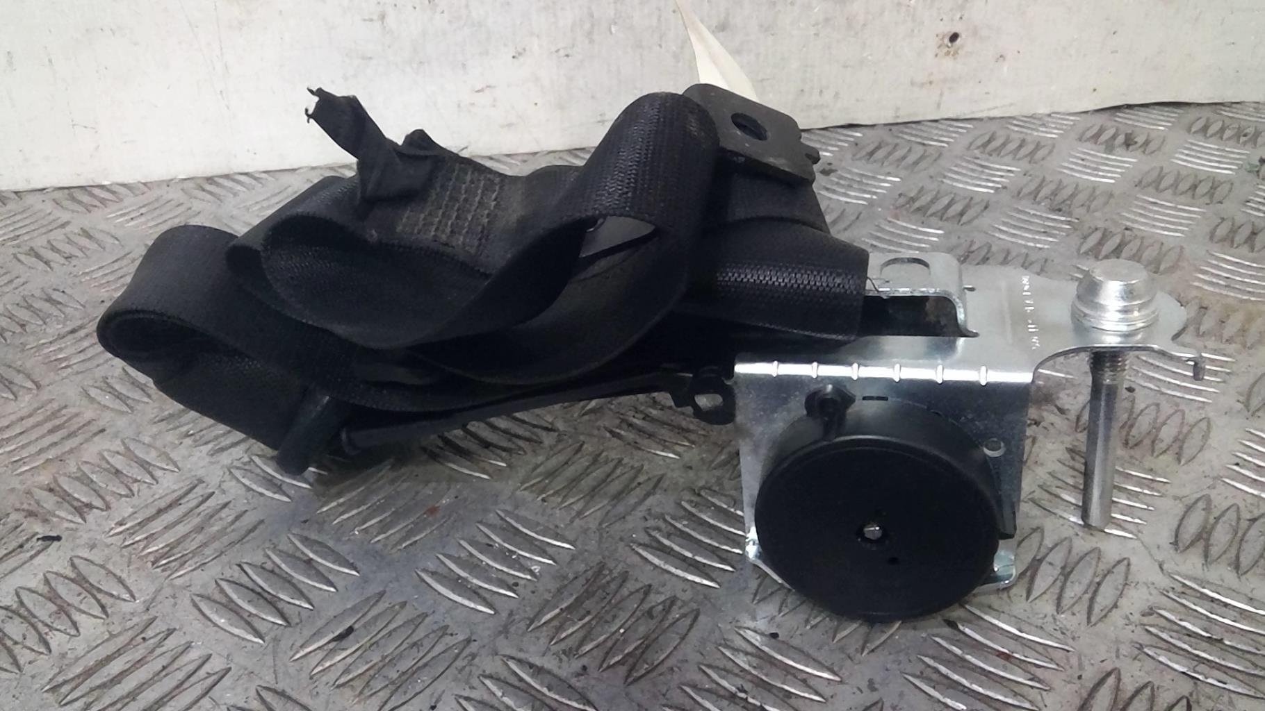 Cintura di sicurezza anteriore sinistra OPEL VECTRA B PHASE 2 BREAK  - 1