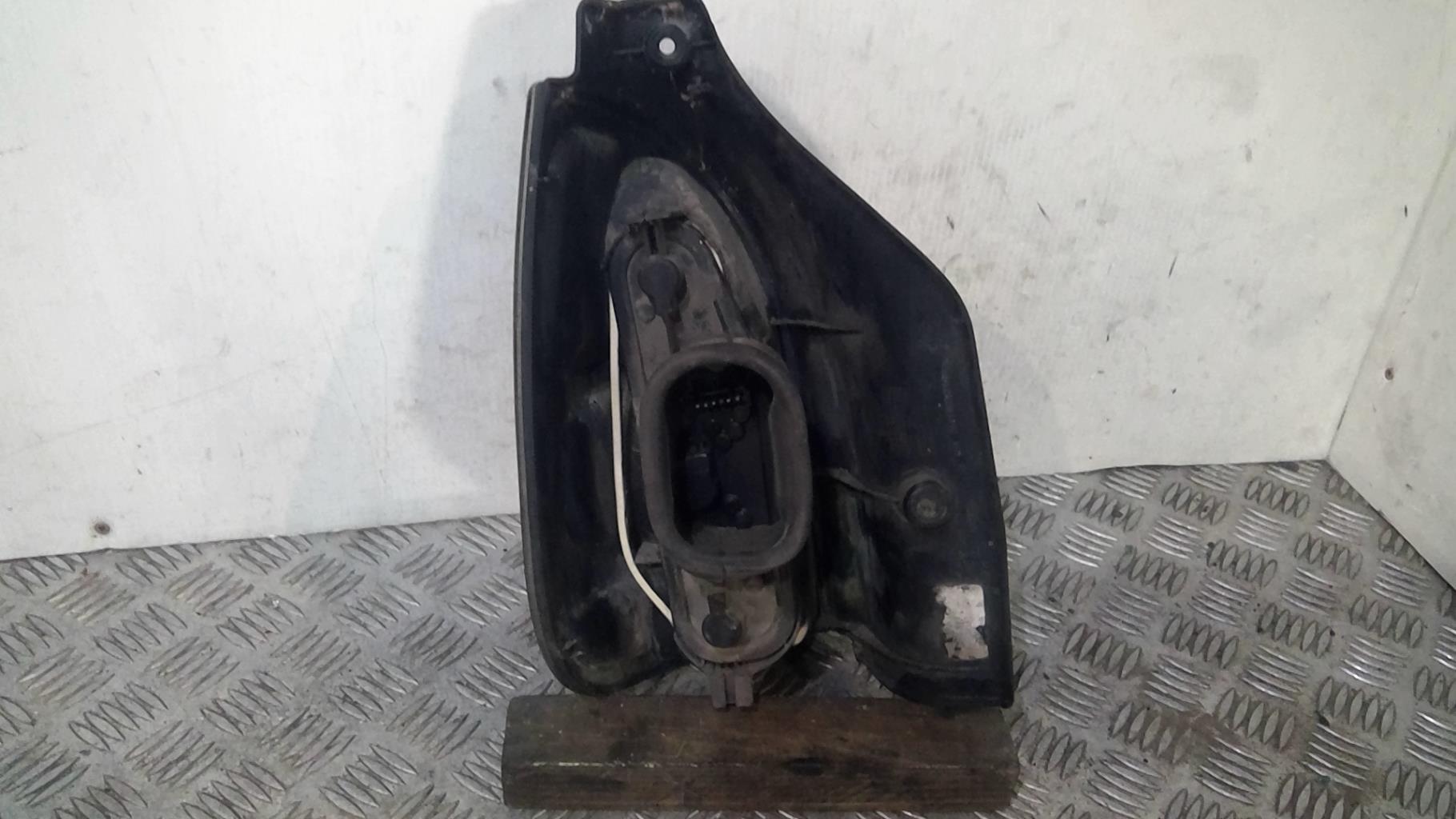 Fanale posteriore principale destro (luci) RENAULT GRAND ESPACE 3  - 1