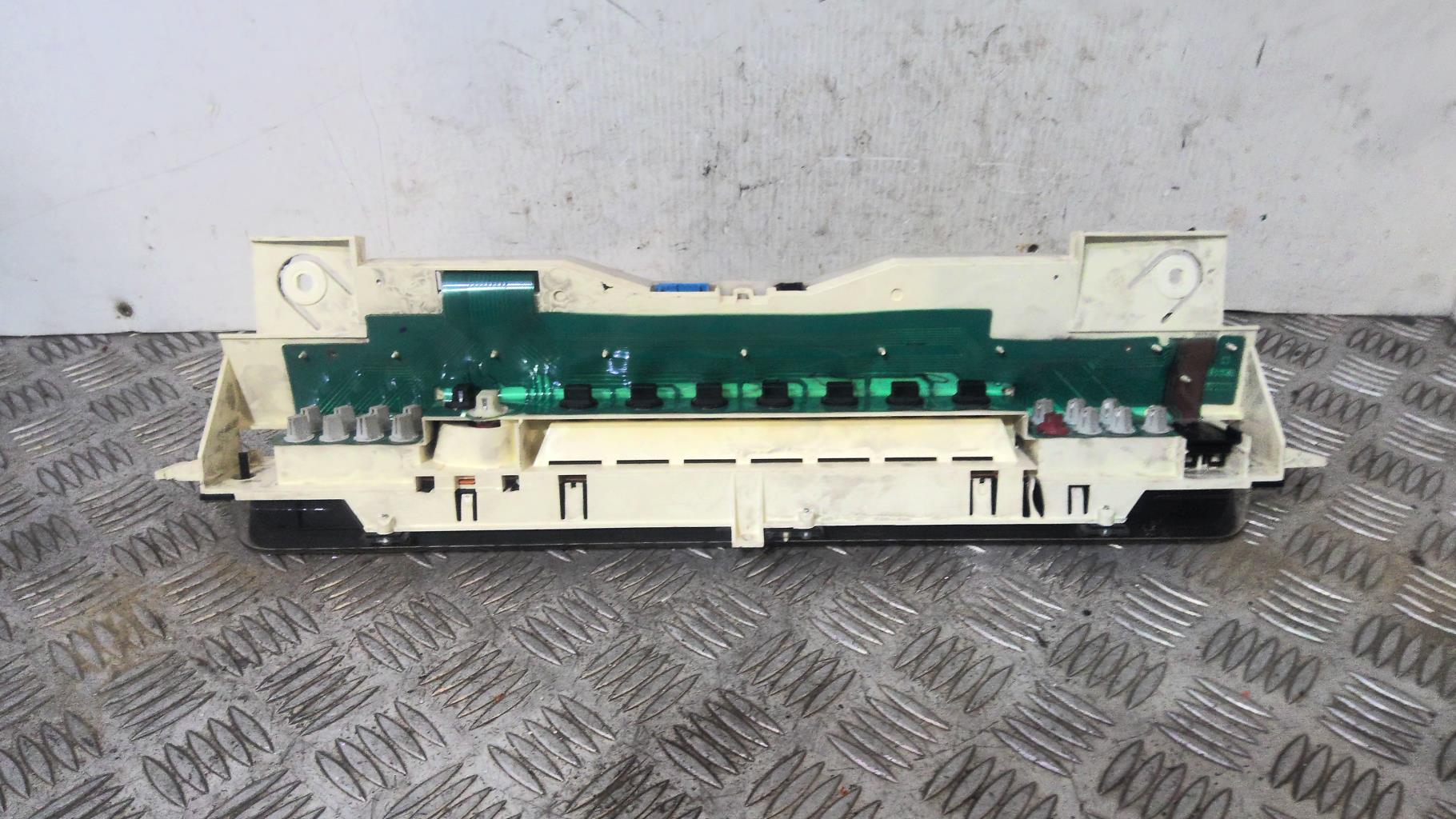 Compteur RENAULT GRAND ESPACE 3  - 1