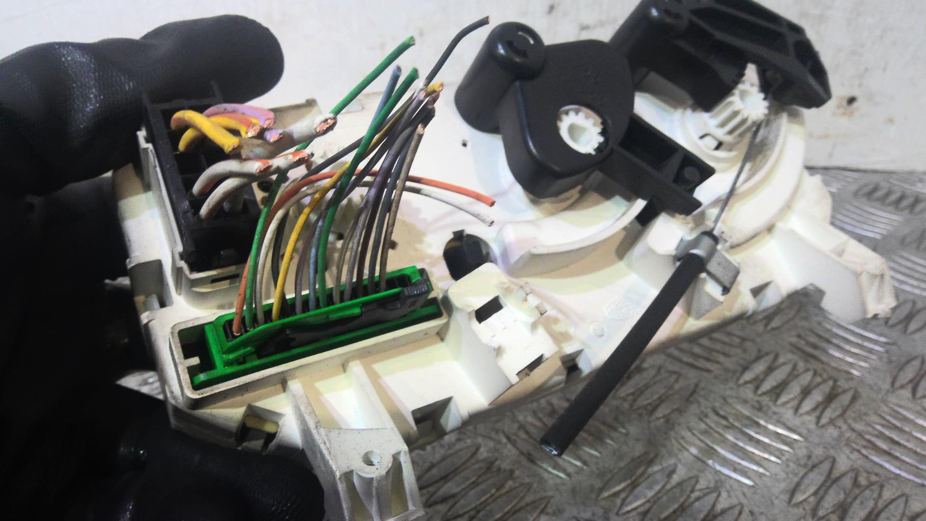 Commande chauffage RENAULT CLIO 1 PHASE 3 Diesel - 1