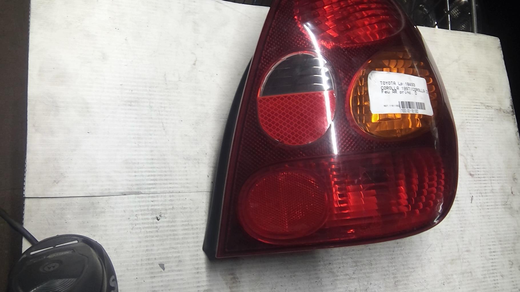 Fanale posteriore principale destro (luci) TOYOTA COROLLA 9 PHASE 1 Diésel - 1