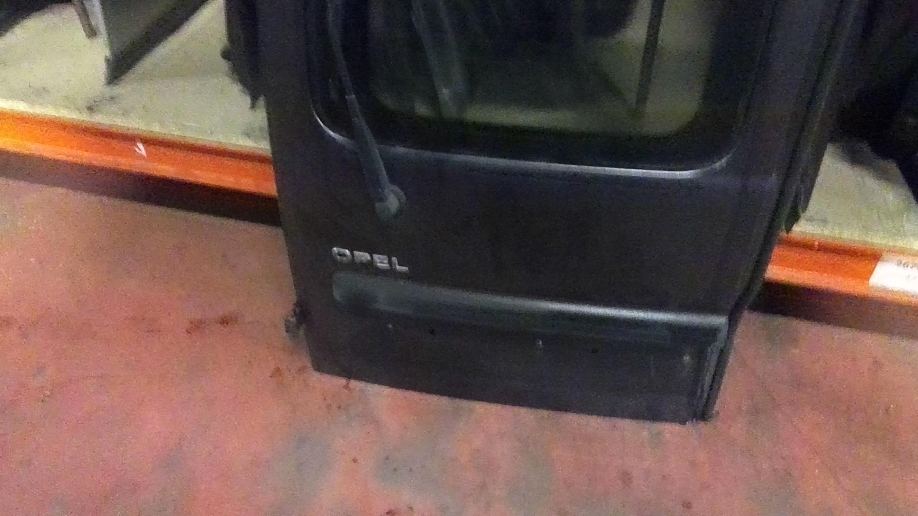 Porte de coffre gauche OPEL COMBO C PHASE 1 Diesel - 1