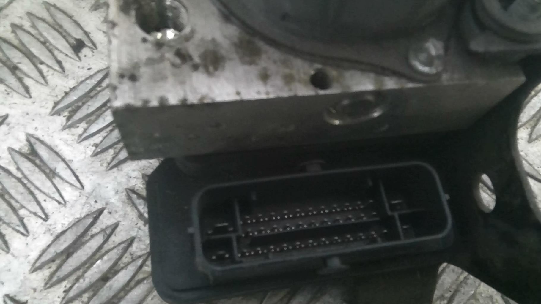 Bloc ABS (freins anti-blocage) RENAULT CLIO 4 PHASE 1 Diesel - 1