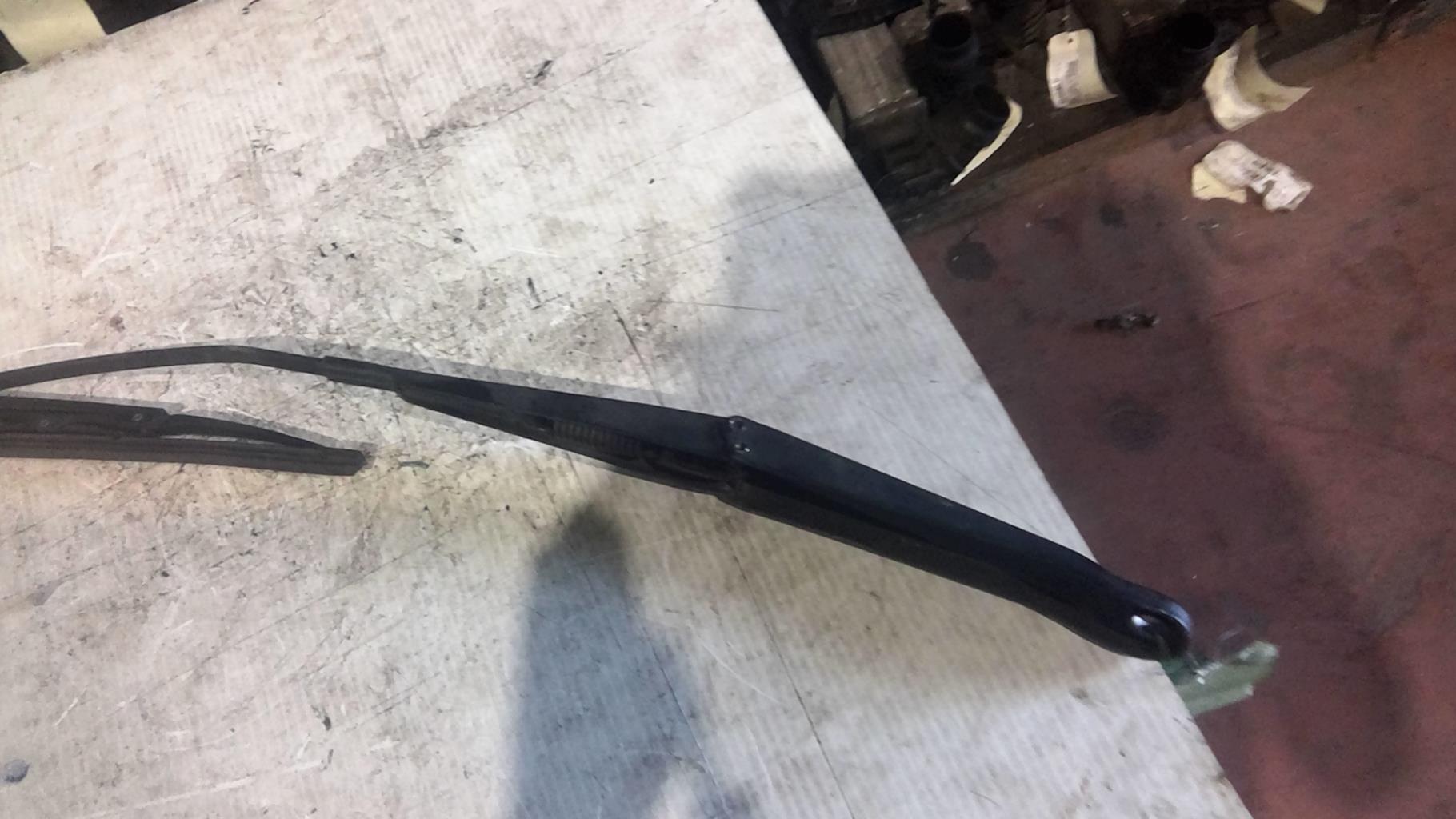 Braccio tergicristallo anteriore sinistro FIAT PUNTO 2 PHASE 2 Gasolina - 1