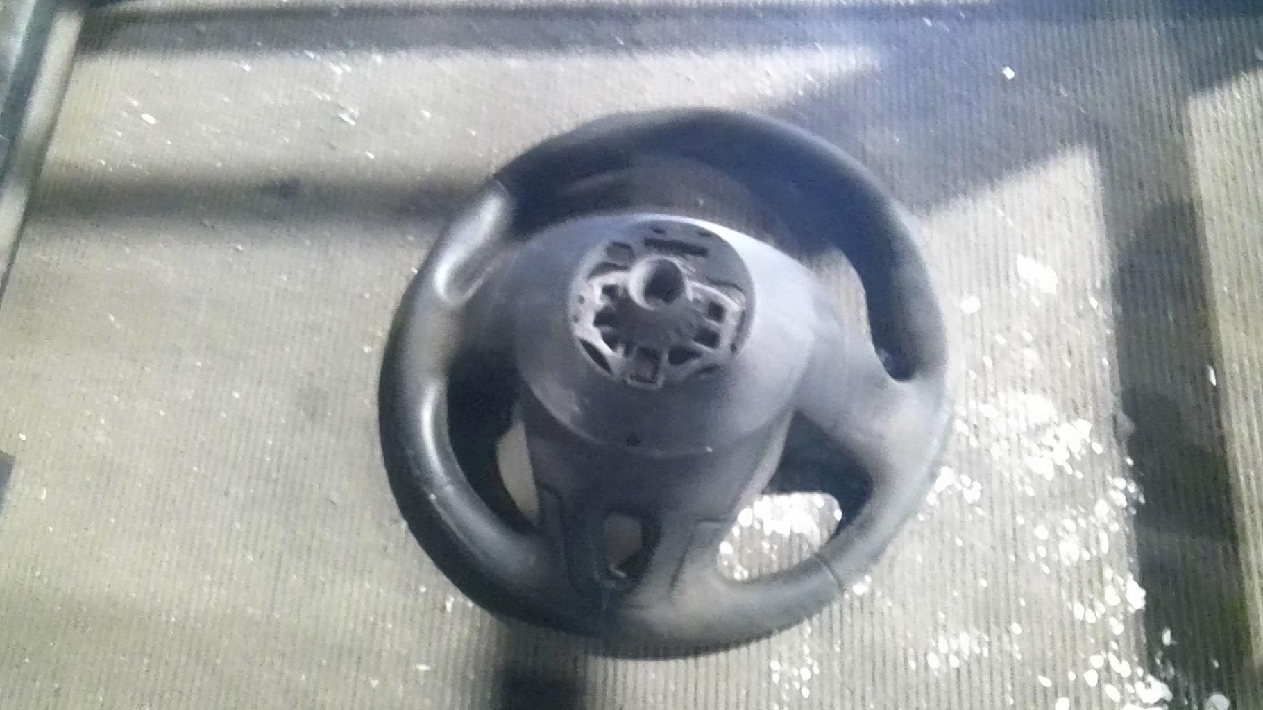 Volant RENAULT MEGANE 3 PHASE 1 Diesel - 1