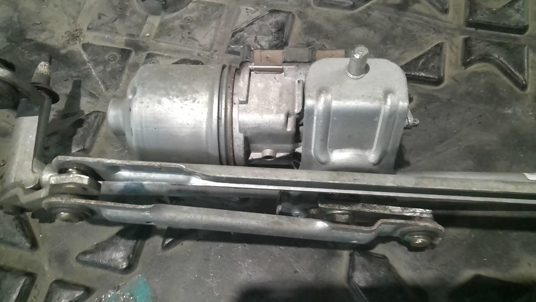 Motore tergicristallo anteriore SKODA OCTAVIA 2 PHASE 2 BREAK Diésel - 1