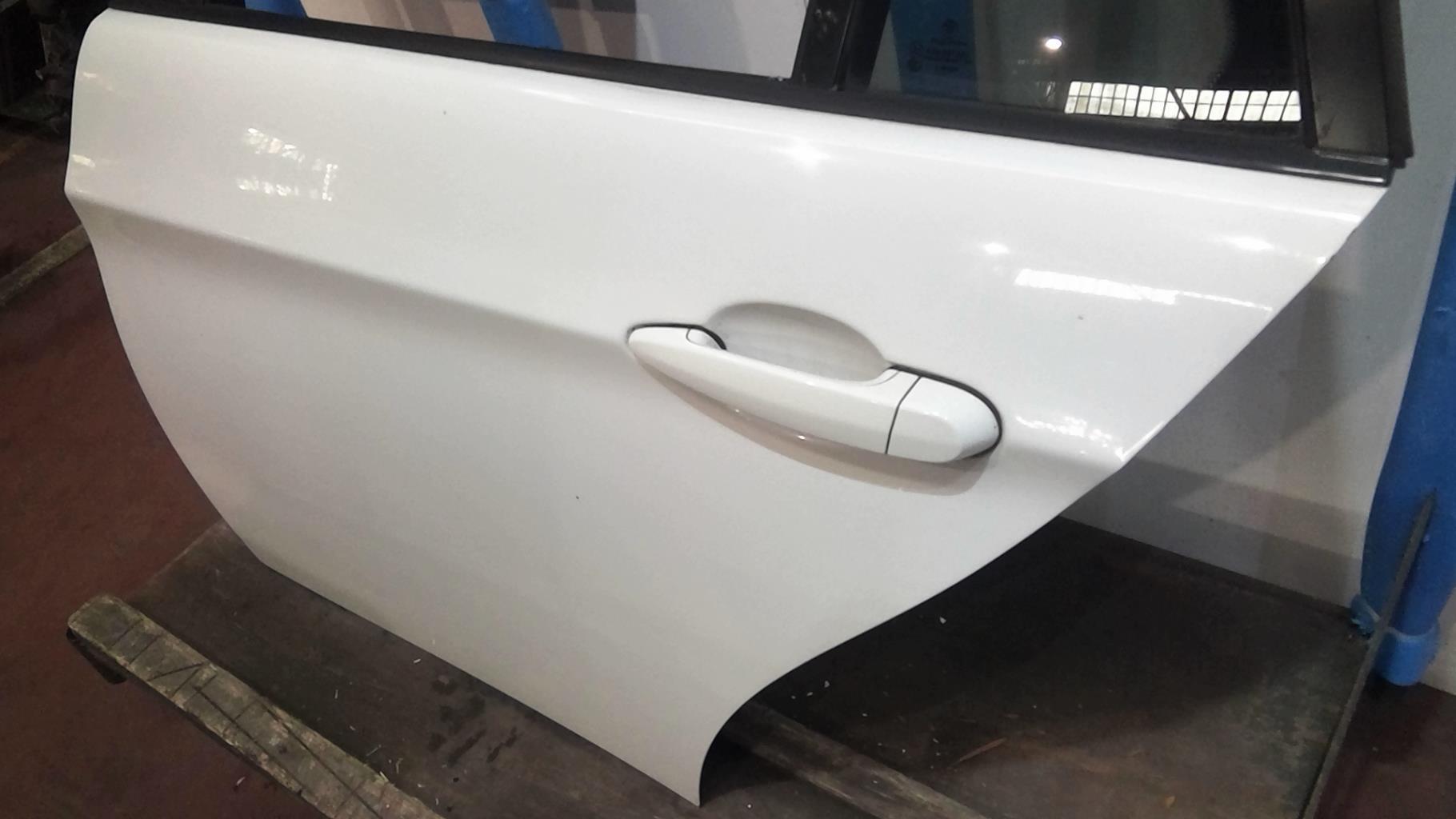 Portiera posteriore sinistra BMW SERIE 3 E91 TOURING PHASE 1 BREAK Diésel - 1