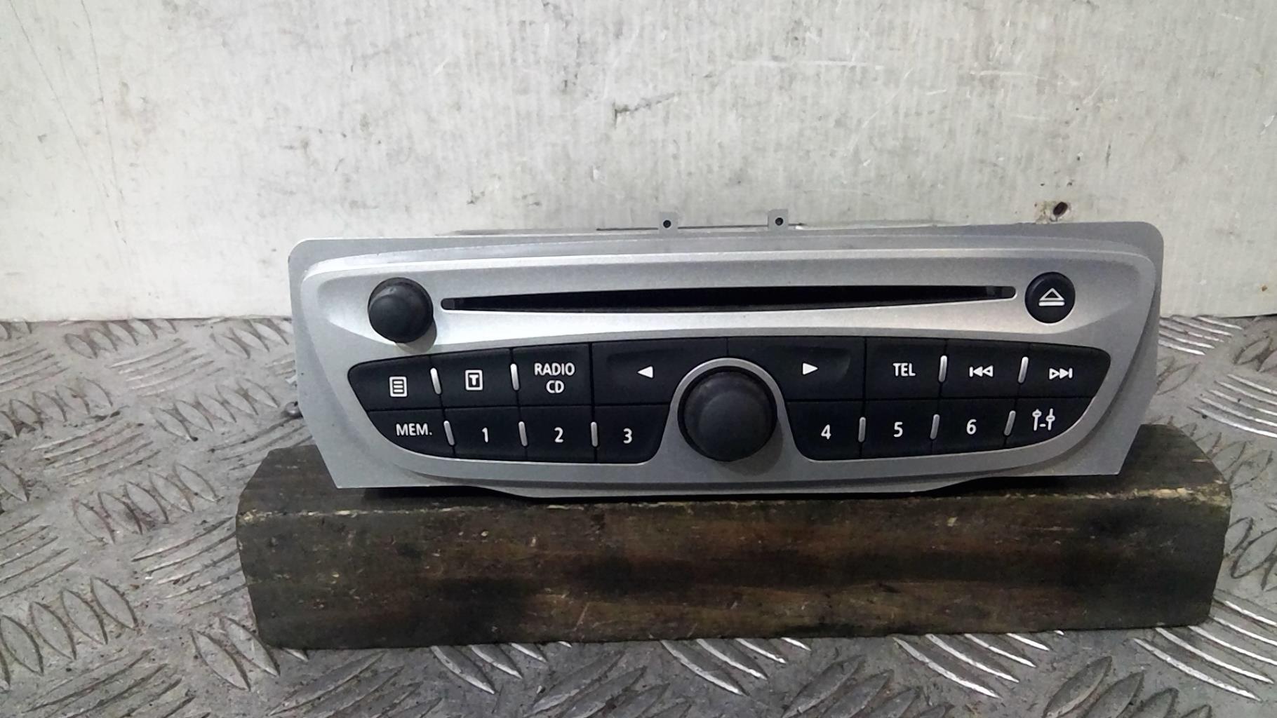 Autoradio RENAULT GRAND SCENIC 3 PHASE 1 Diésel - 1