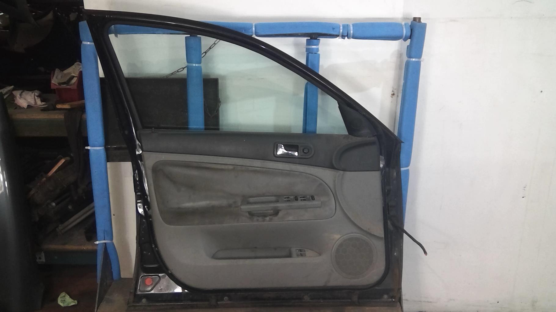 Portiera anteriore sinistra VOLKSWAGEN PASSAT 4 PHASE 2 BREAK Diésel - 1