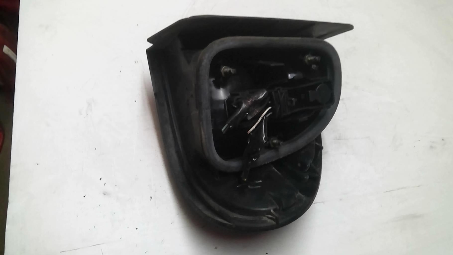 Fanale posteriore principale sinistro (luci) RENAULT LAGUNA 1 PHASE 2 Diésel - 1