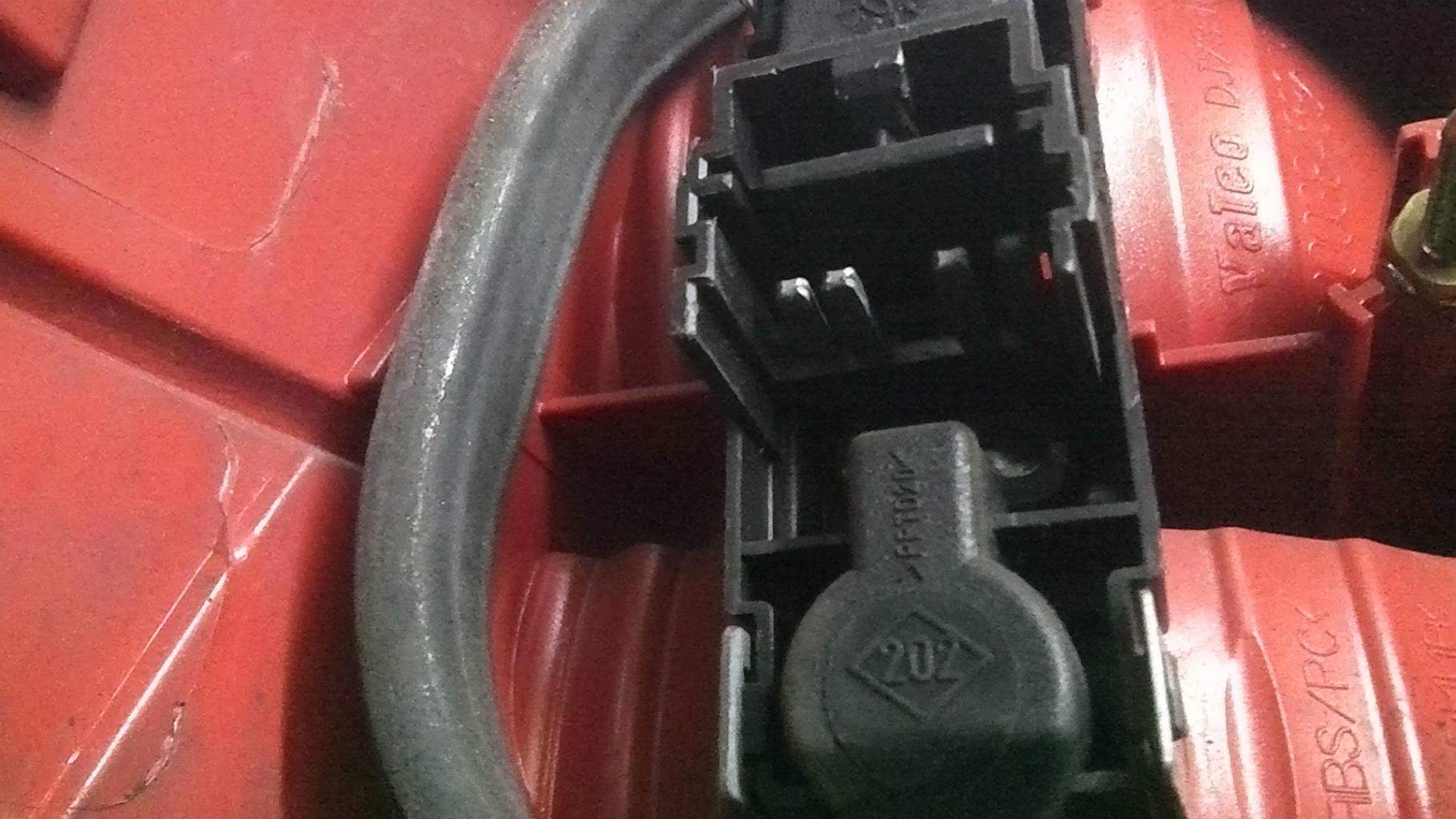 Fanale posteriore principale destro (luci) RENAULT VEL SATIS PHASE 1 Diésel - 1