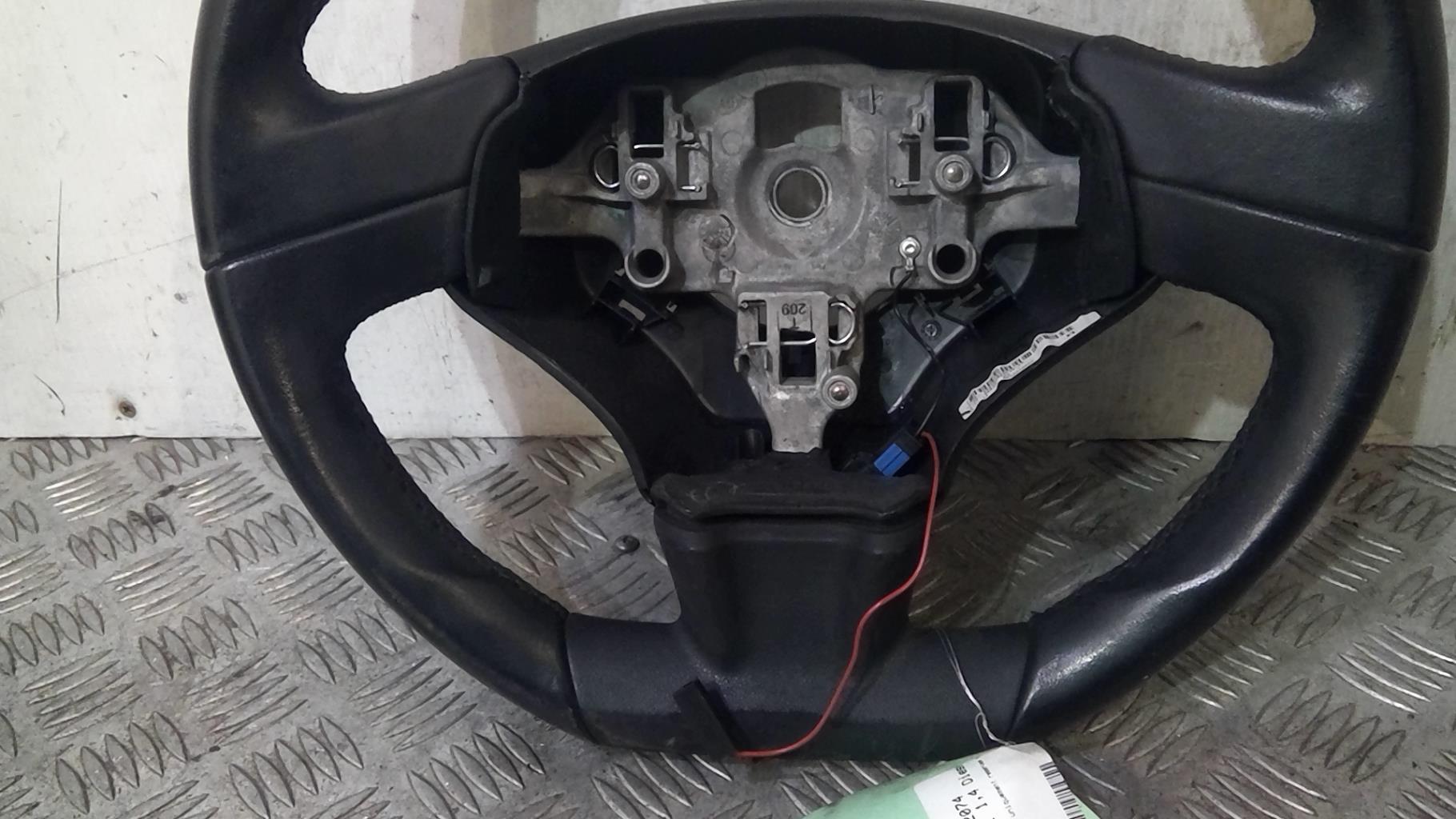 Volant CITROEN C3 2 PHASE 1 Diesel - 1