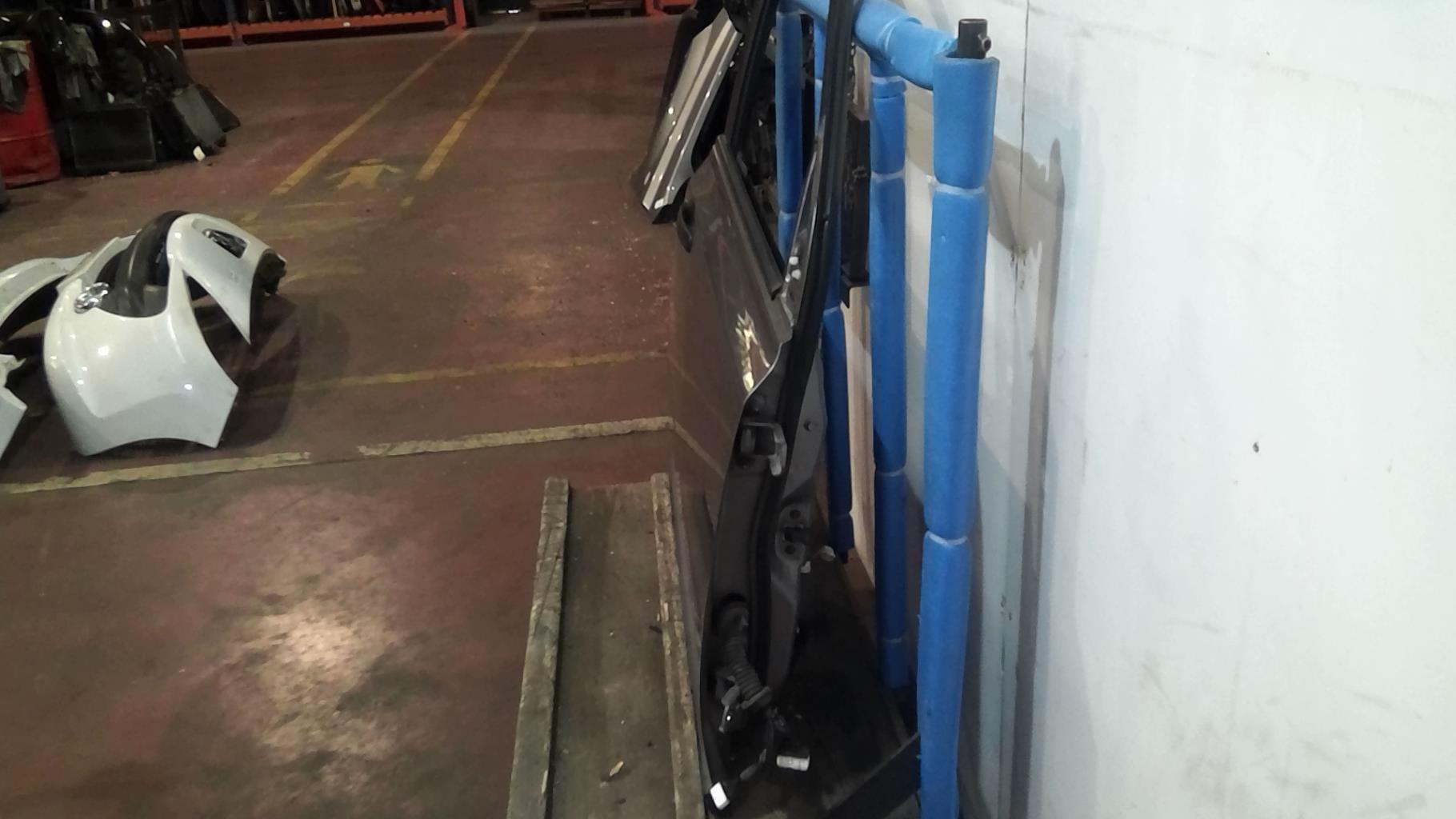 Portiera anteriore destra NISSAN X-TRAIL 2 PHASE 1 Diésel - 1