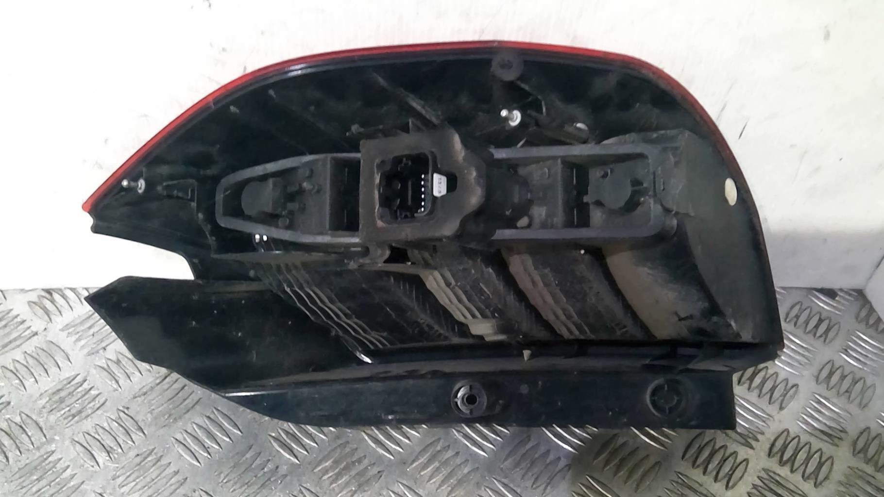 Fanale posteriore principale sinistro (luci) RENAULT GRAND SCENIC 2 PHASE 1 Gasolina - 1