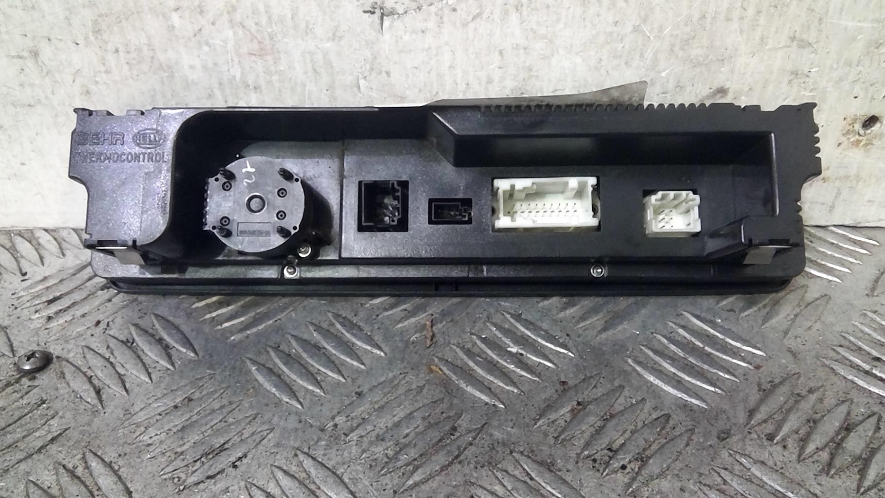 Commande chauffage BMW SERIE 3 E46 TOURING PHASE 2 BREAK Essence - 1