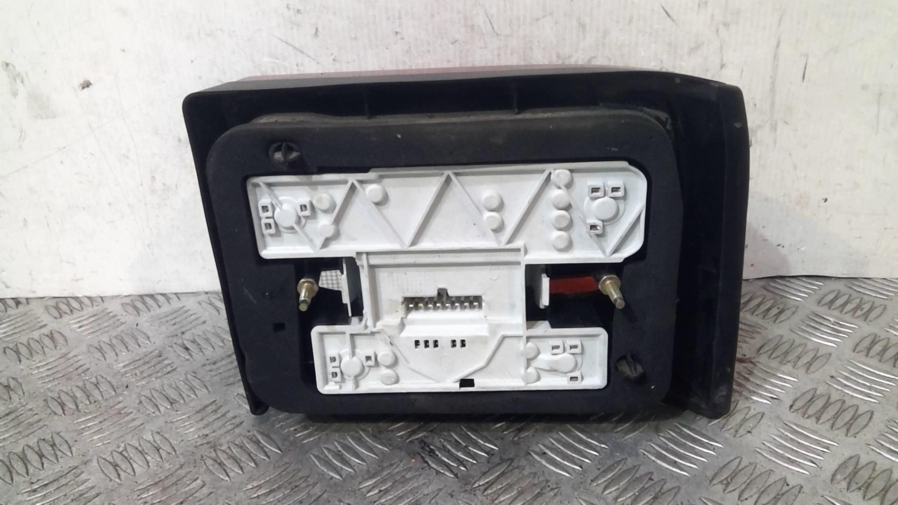 Fanale posteriore principale sinistro (luci) RENAULT R19 PHASE 1 Gasolina - 1