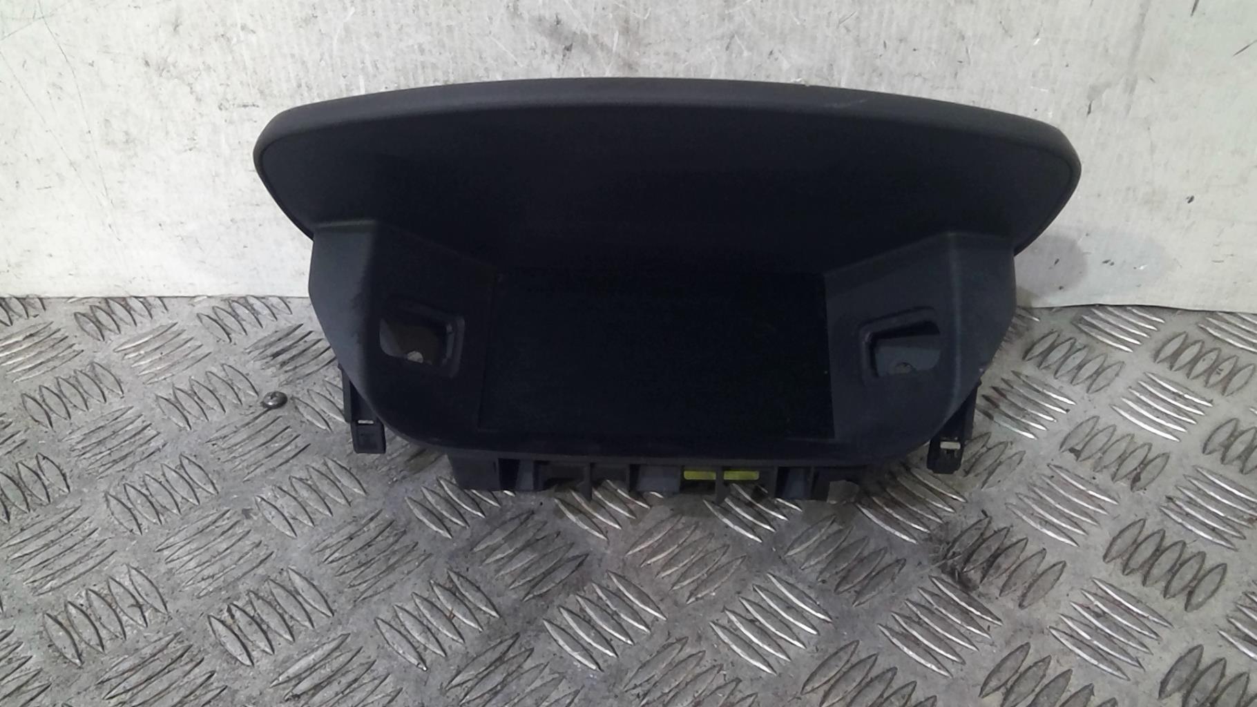 Ecran GPS RENAULT LAGUNA 2 PHASE 2 Diesel - 1