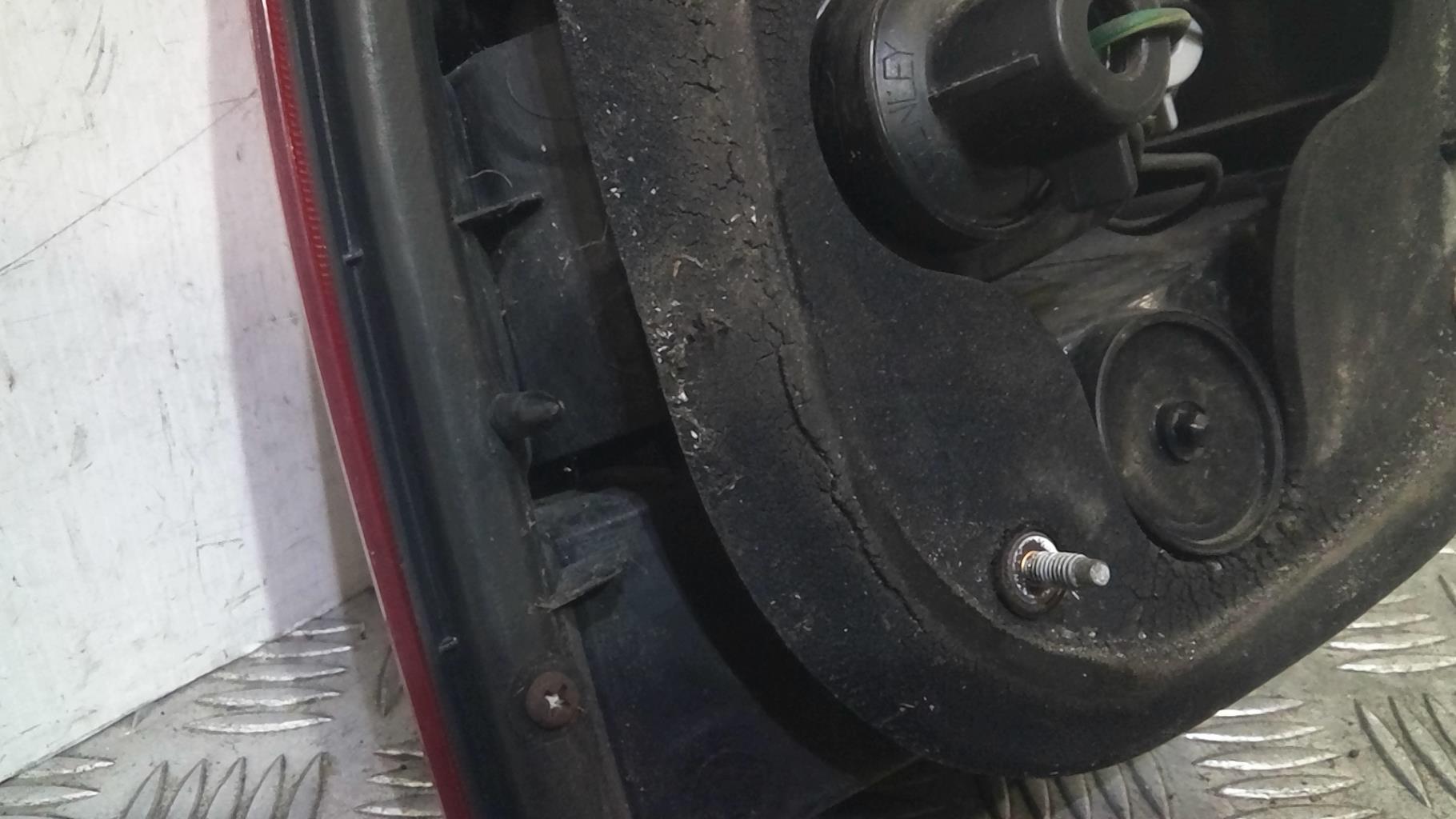 Fanale posteriore principale destro (luci) HONDA CIVIC 6 PHASE 1 Gasolina - 1