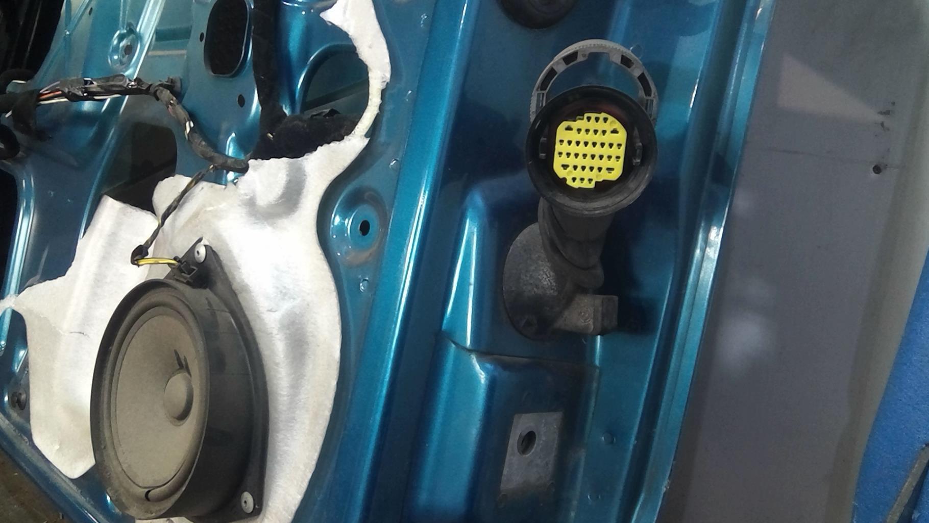 Portiera anteriore sinistra PEUGEOT BIPPER Diésel - 1