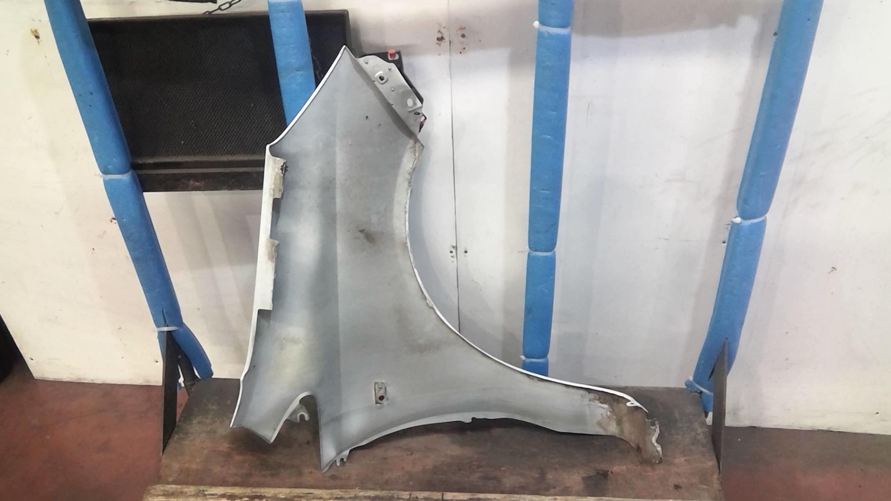 Aile avant gauche OPEL CORSA D PHASE 1 Diesel - 1