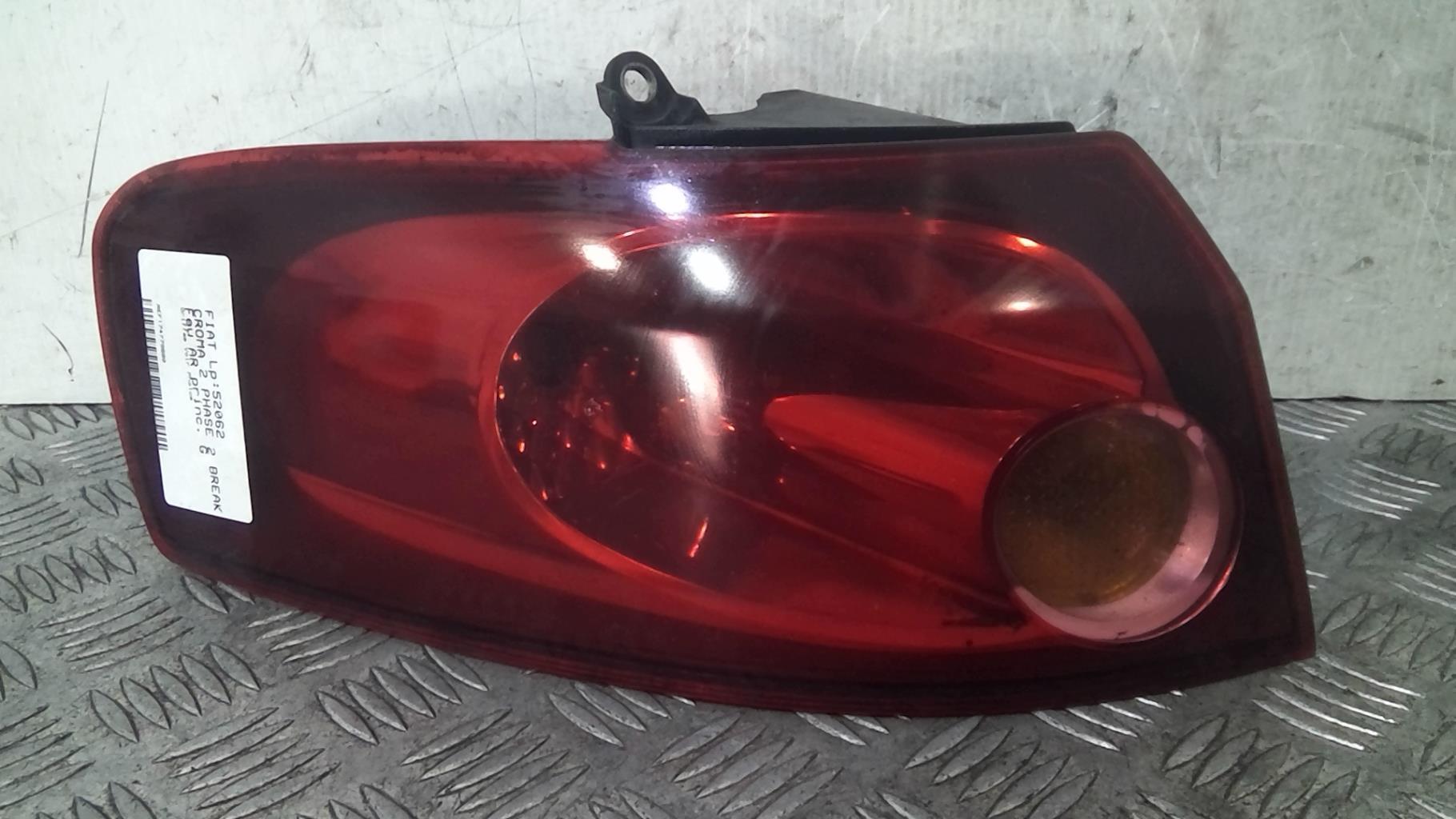 Fanale posteriore principale sinistro (luci) FIAT CROMA 2 PHASE 2 BREAK Diésel - 1