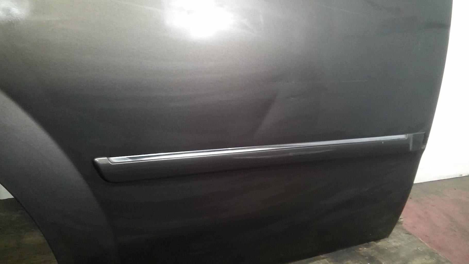 Portiera posteriore destra FIAT CROMA 2 PHASE 2 BREAK Diésel - 1