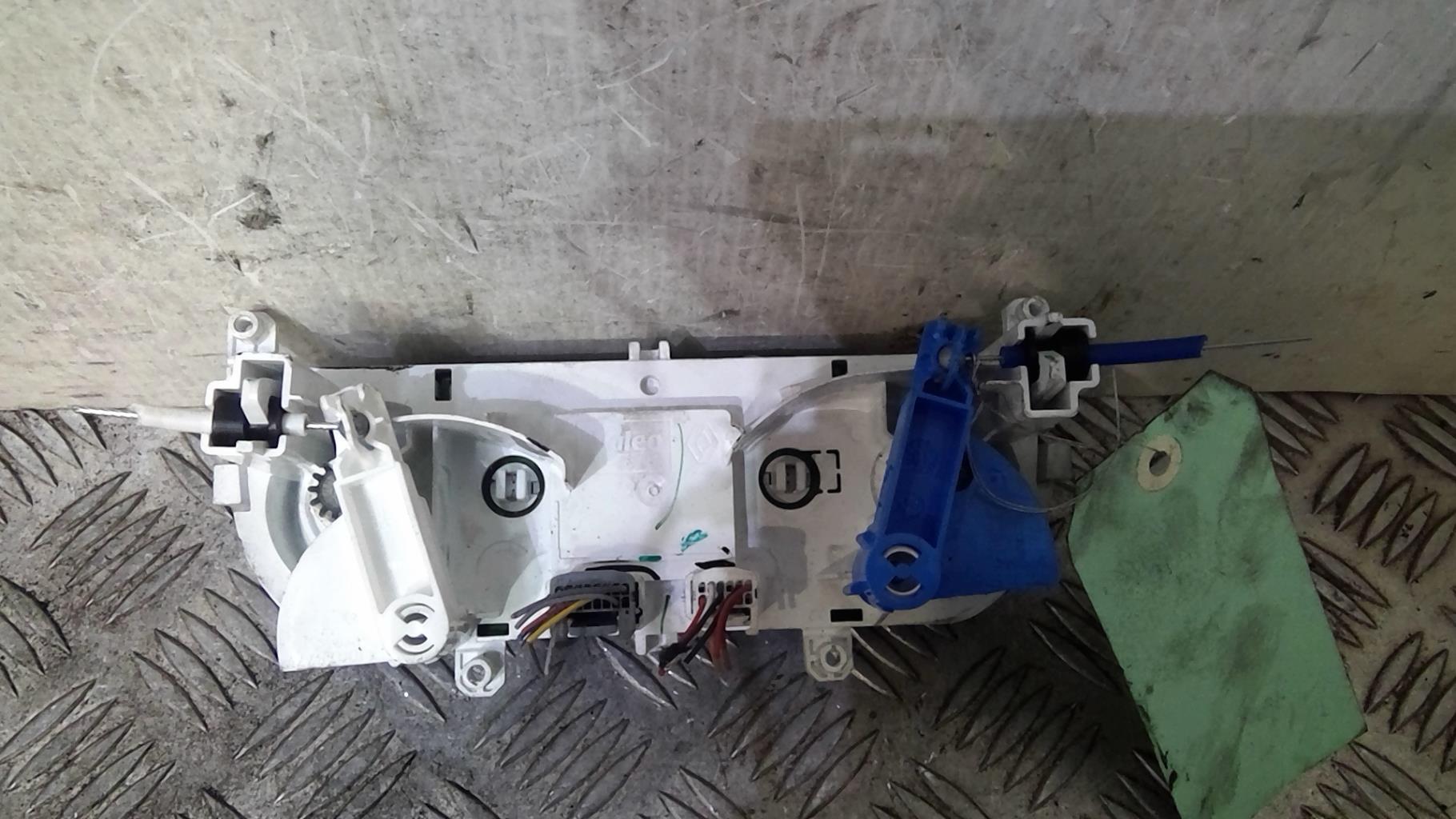 Commande chauffage RENAULT CLIO 4 PHASE 2 BREAK Diesel - 1