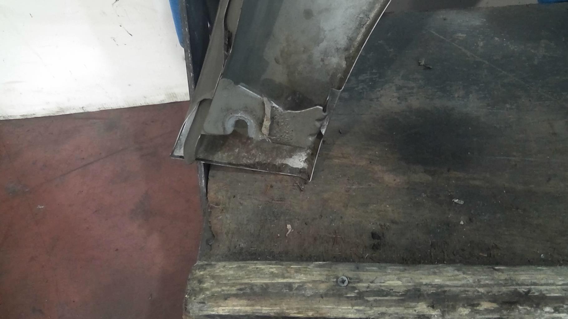 Parafango anteriore sinistro PEUGEOT 607 PHASE 2 Diésel - 1