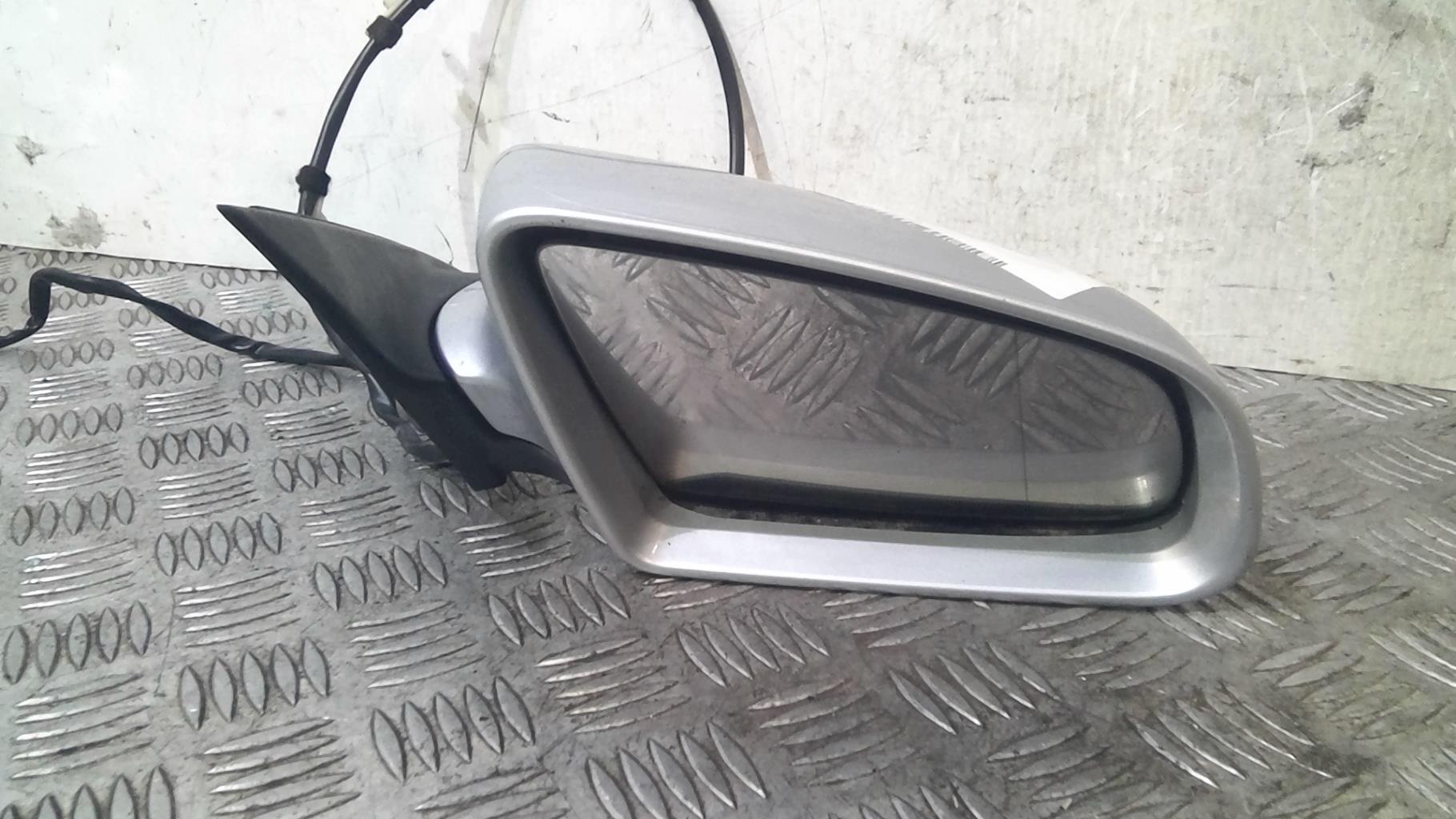 Retrovisor derecho AUDI A4 2 PHASE 2  - 1