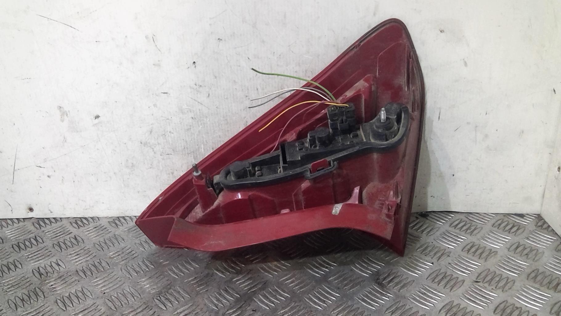 Fanale posteriore principale sinistro (luci) CITROEN C4 1 PHASE 1 COUPE Diésel - 1