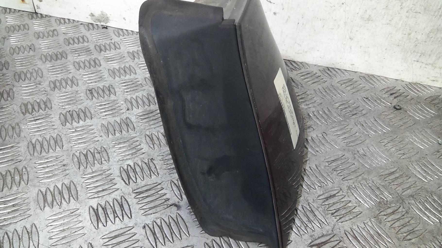 Fanale posteriore principale destro (luci) BMW SERIE 3 E46 COUPE PHASE 2 Diésel - 1
