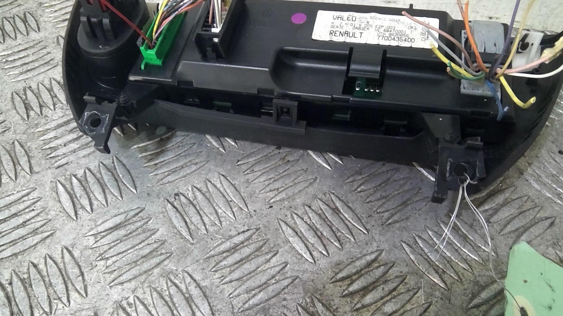 Commande chauffage RENAULT SCENIC 1 PHASE 2  - 1